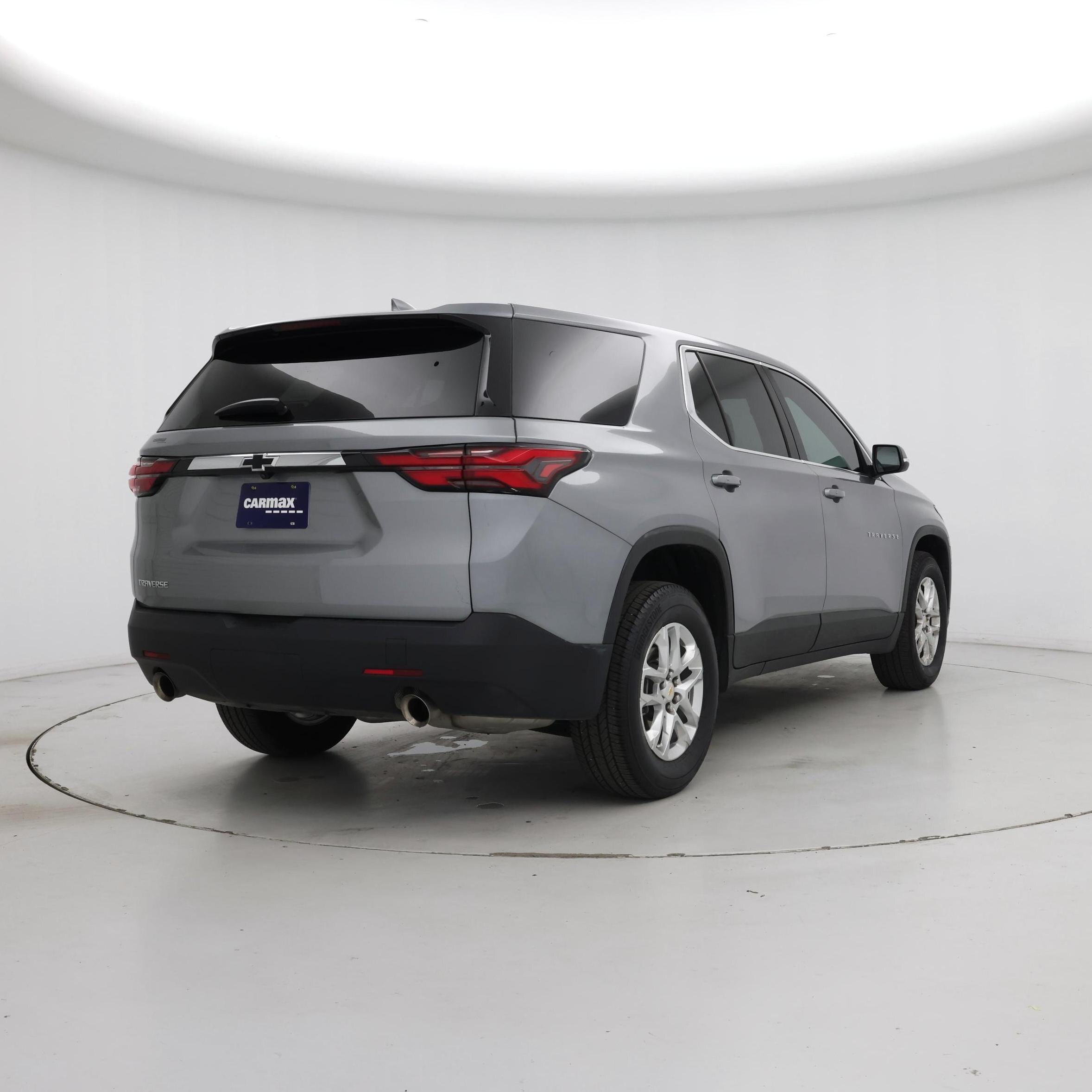 Thumbnail: 2023 Chevrolet Traverse - 8