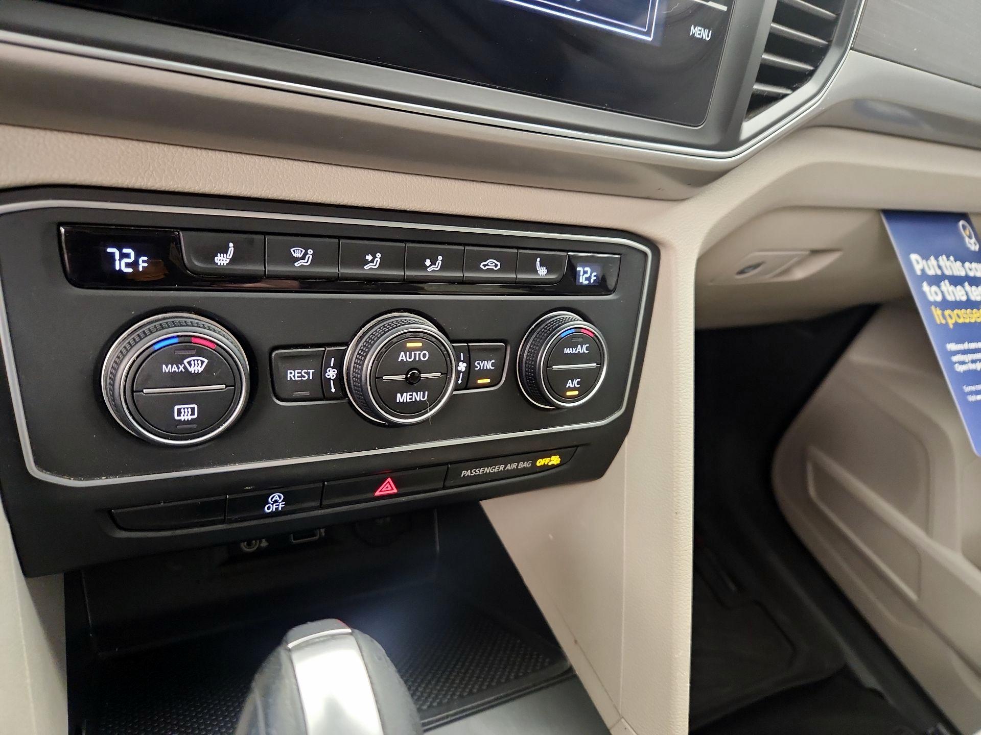 Thumbnail: 2019 Volkswagen Atlas - 16