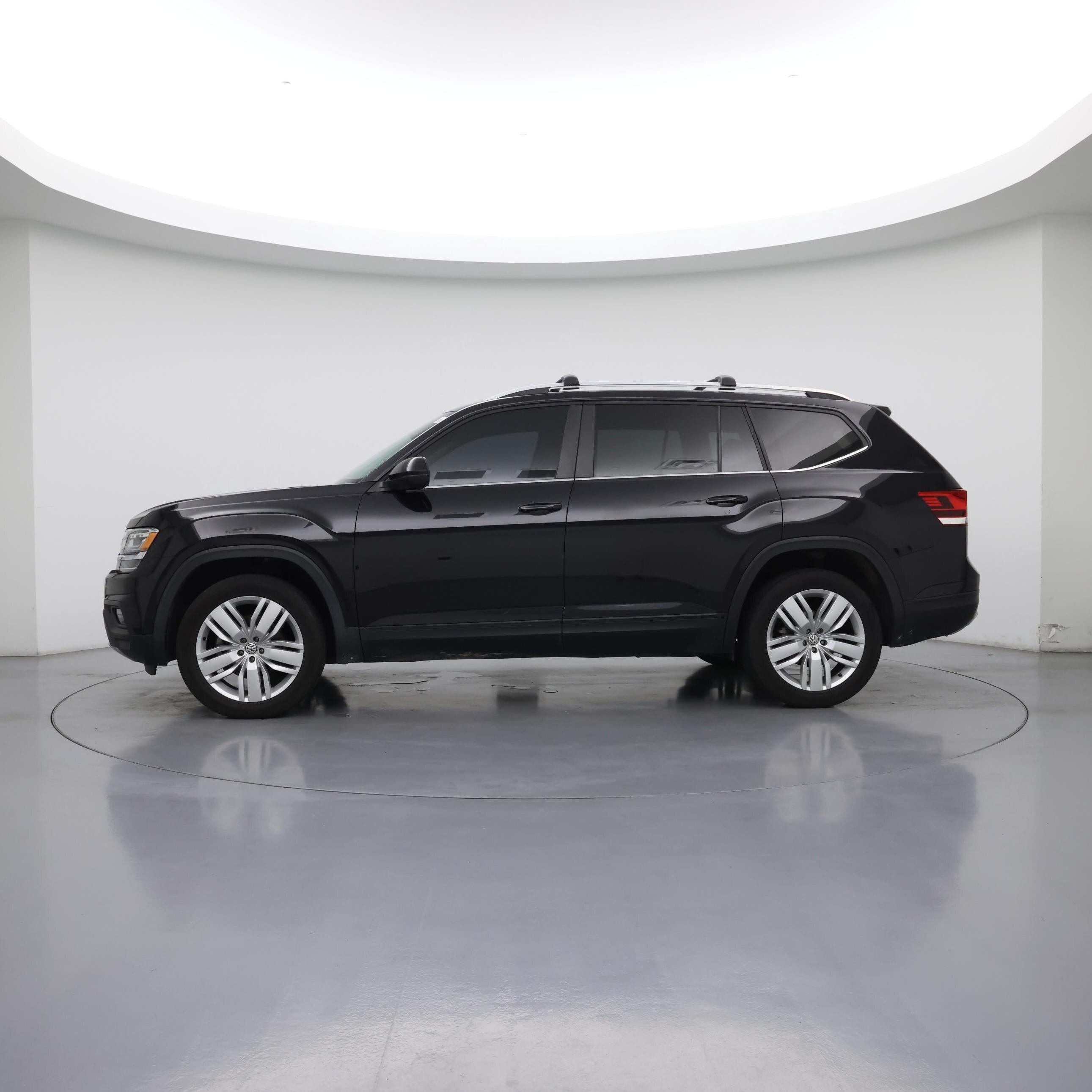 Thumbnail: 2019 Volkswagen Atlas - 3