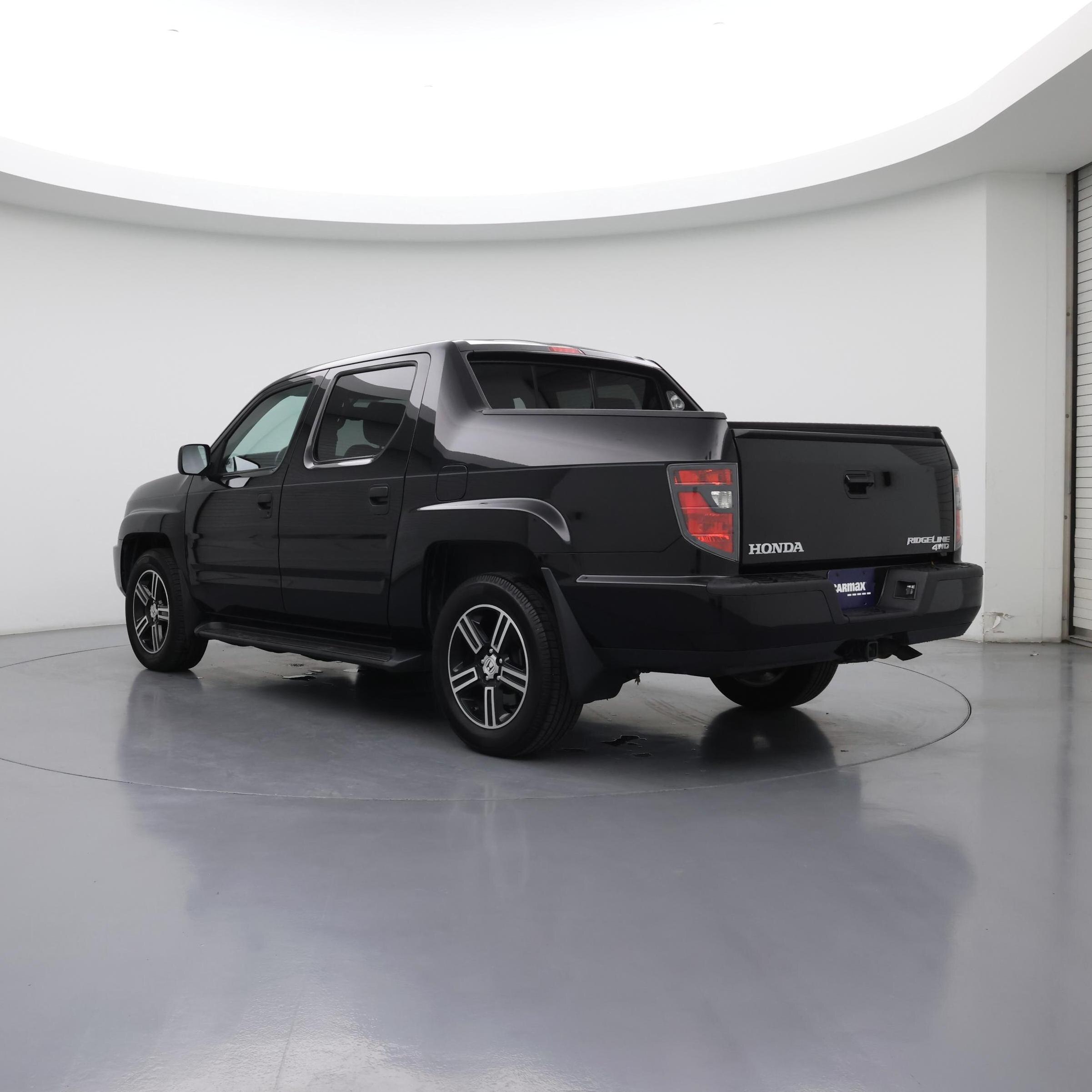 Thumbnail: 2014 Honda Ridgeline - 2