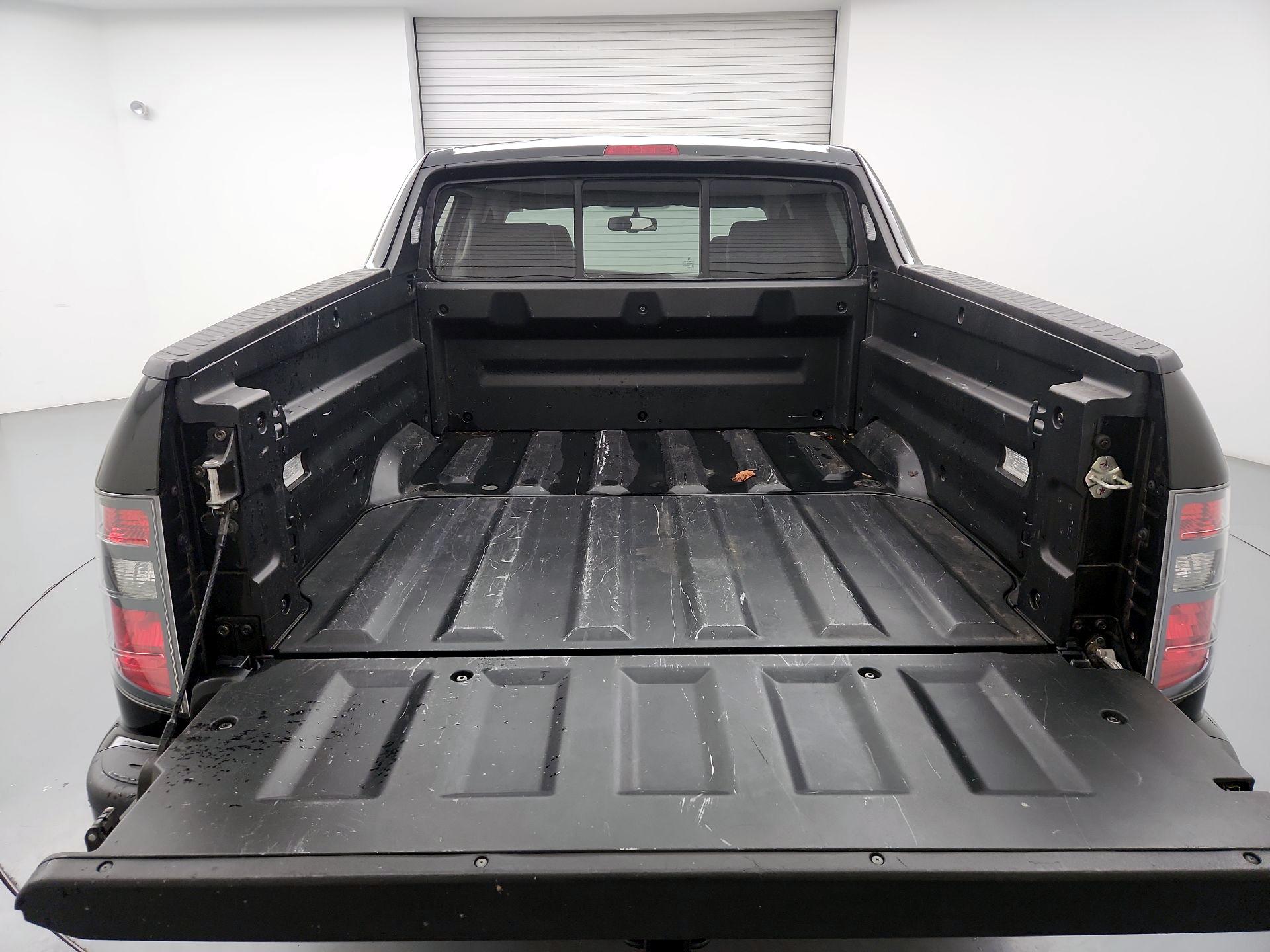 Thumbnail: 2014 Honda Ridgeline - 19
