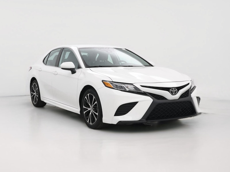 2020 Toyota Camry SE -
                  Madison, TN