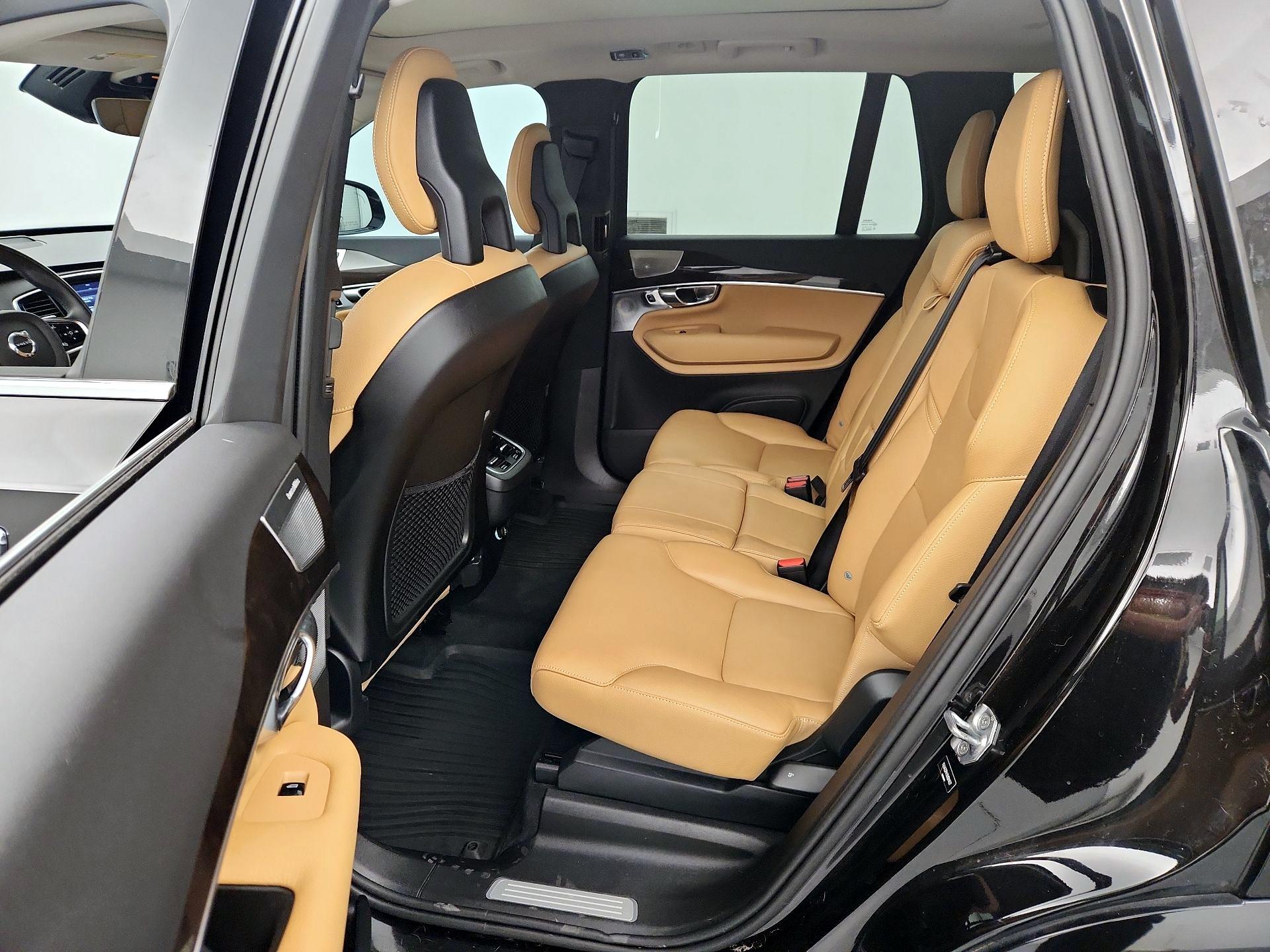 Thumbnail: 2016 Volvo XC90 - 20