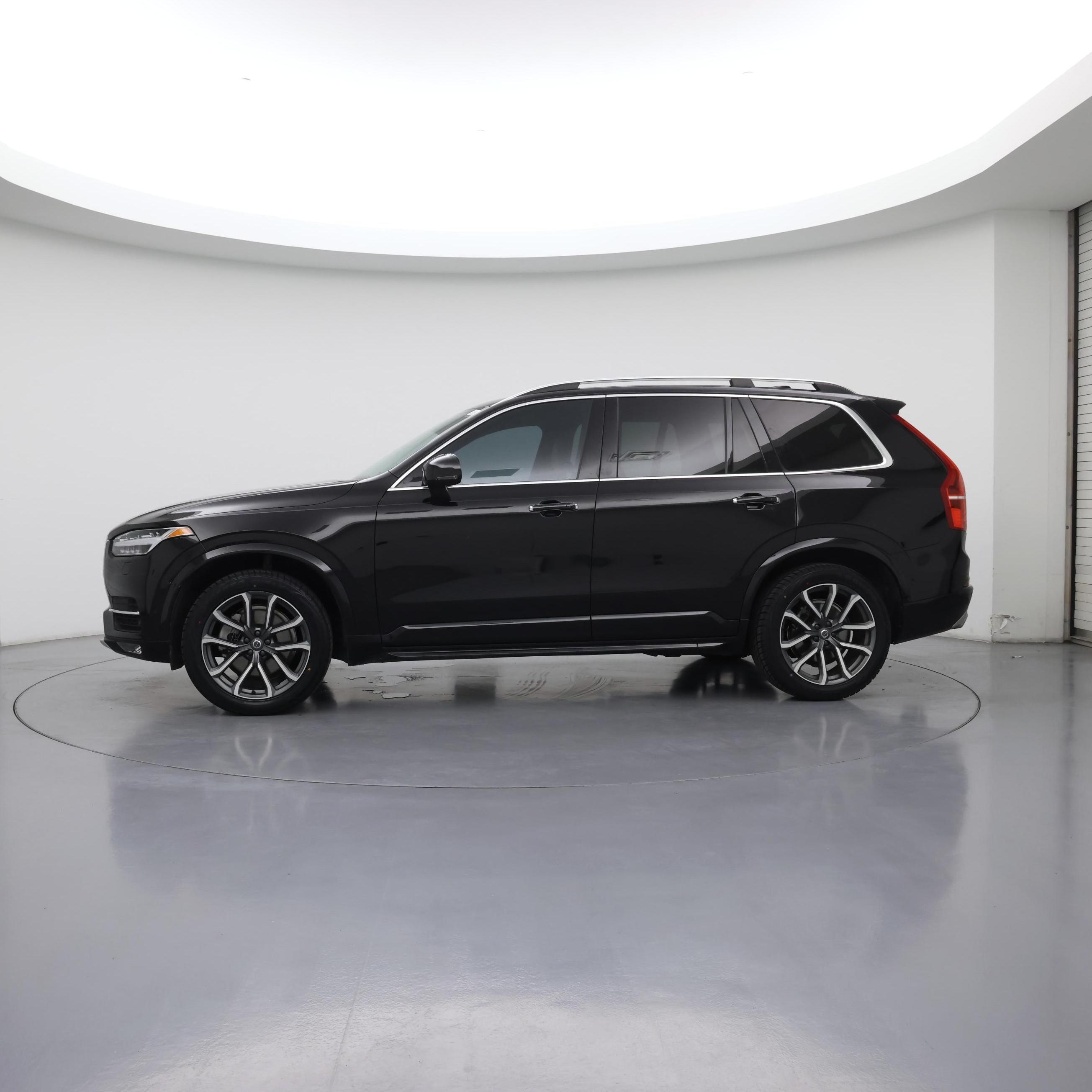 Thumbnail: 2016 Volvo XC90 - 3