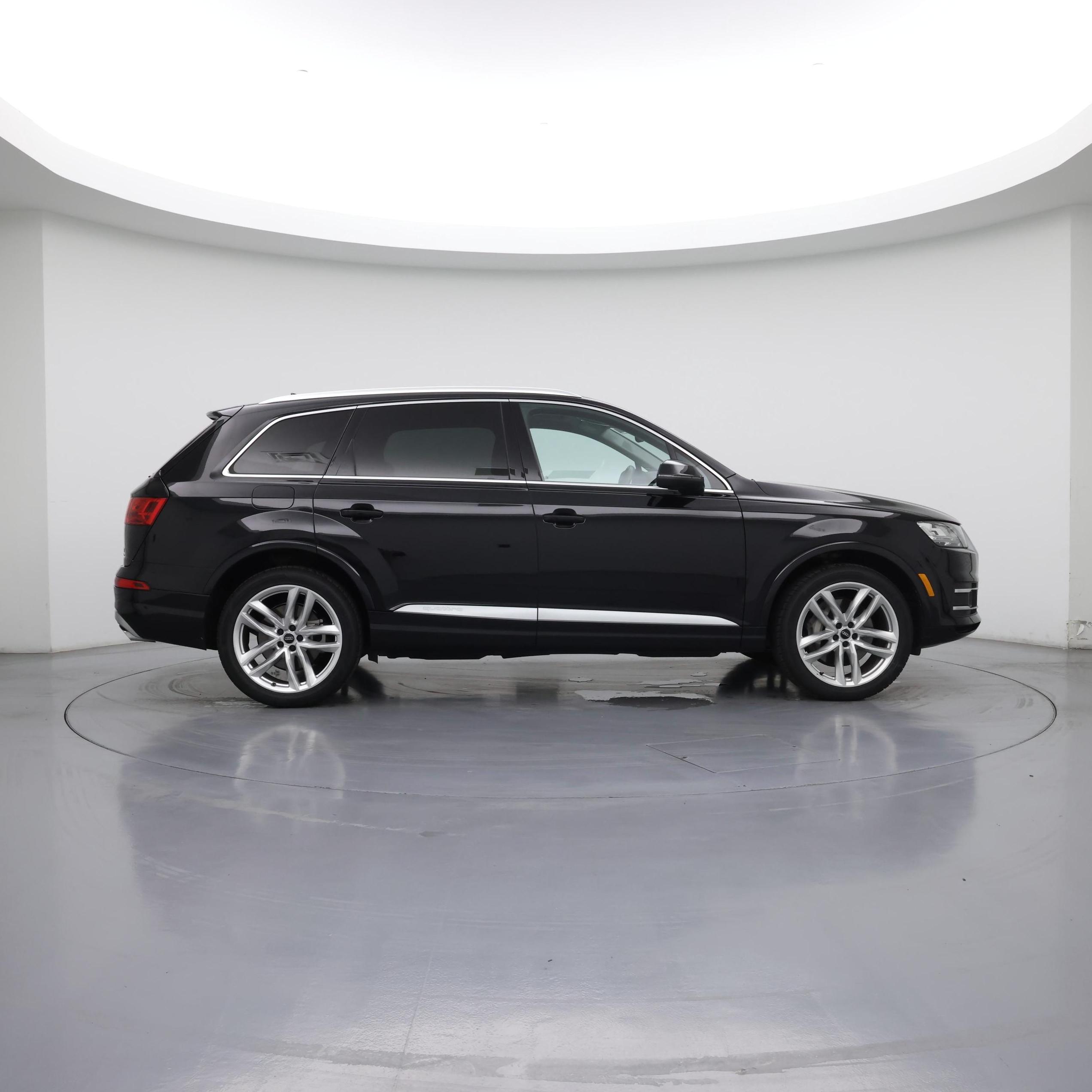 Thumbnail: 2018 Audi Q7 - 7
