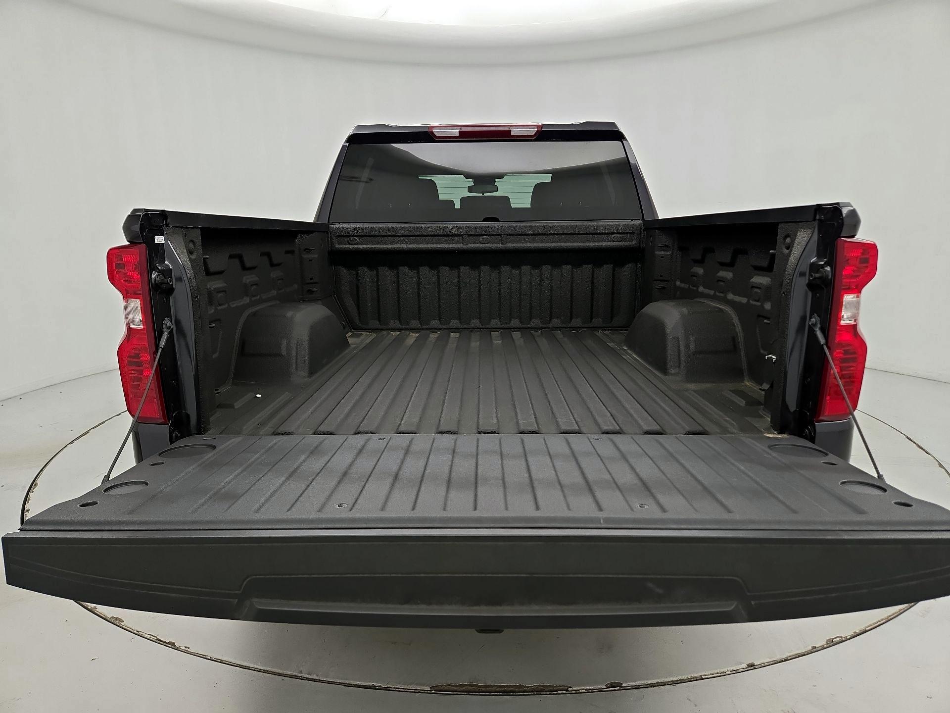 Thumbnail: 2023 Chevrolet Silverado 1500 - 20
