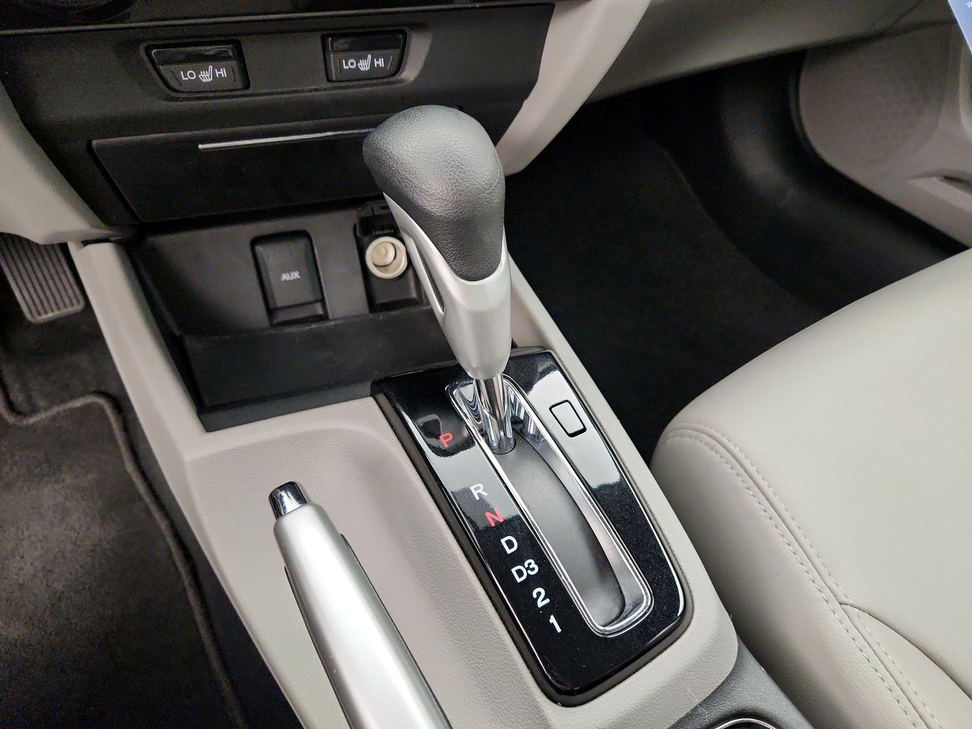 Thumbnail: 2013 Honda Civic - 17