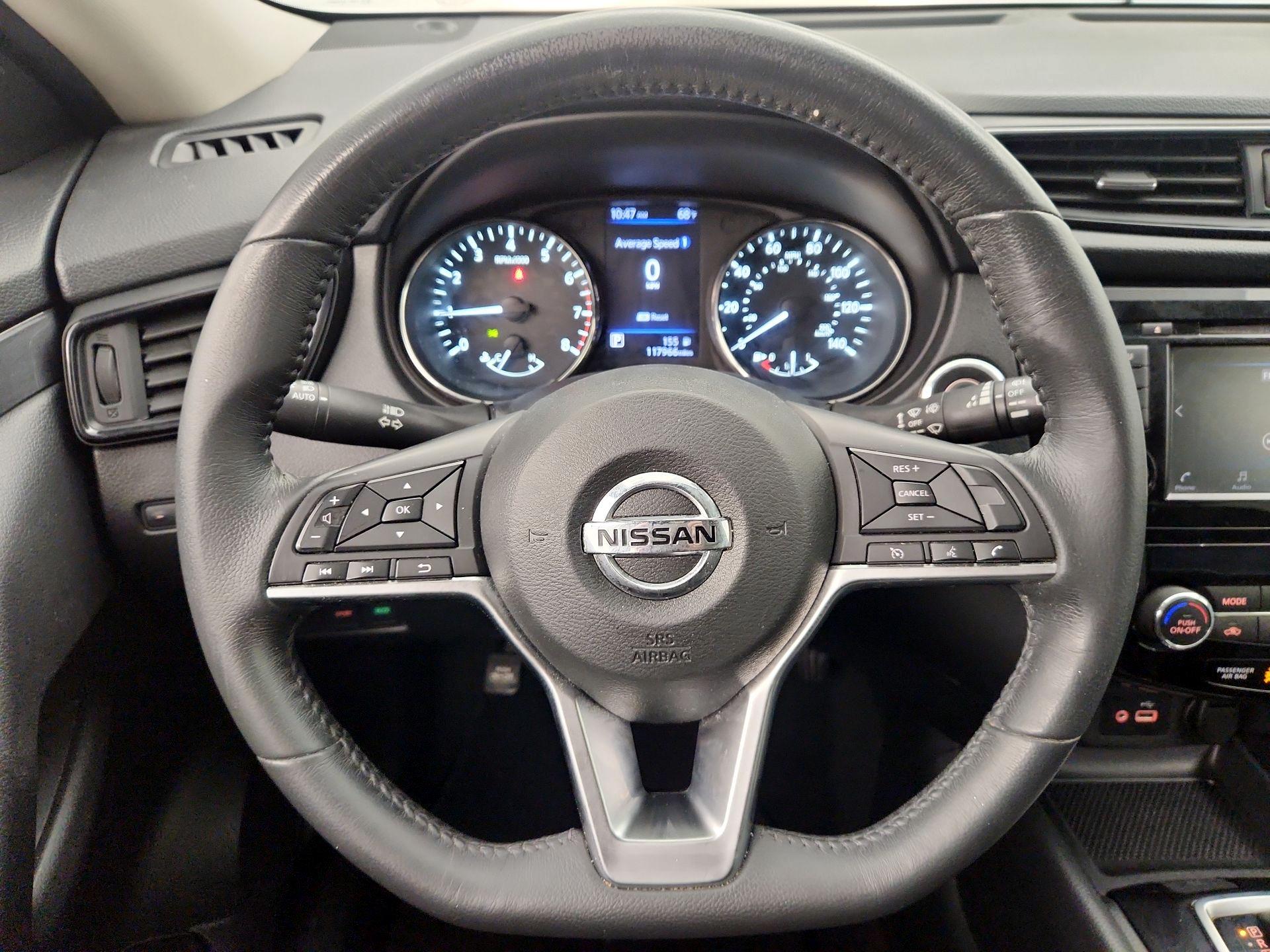 Thumbnail: 2018 Nissan Rogue - 10