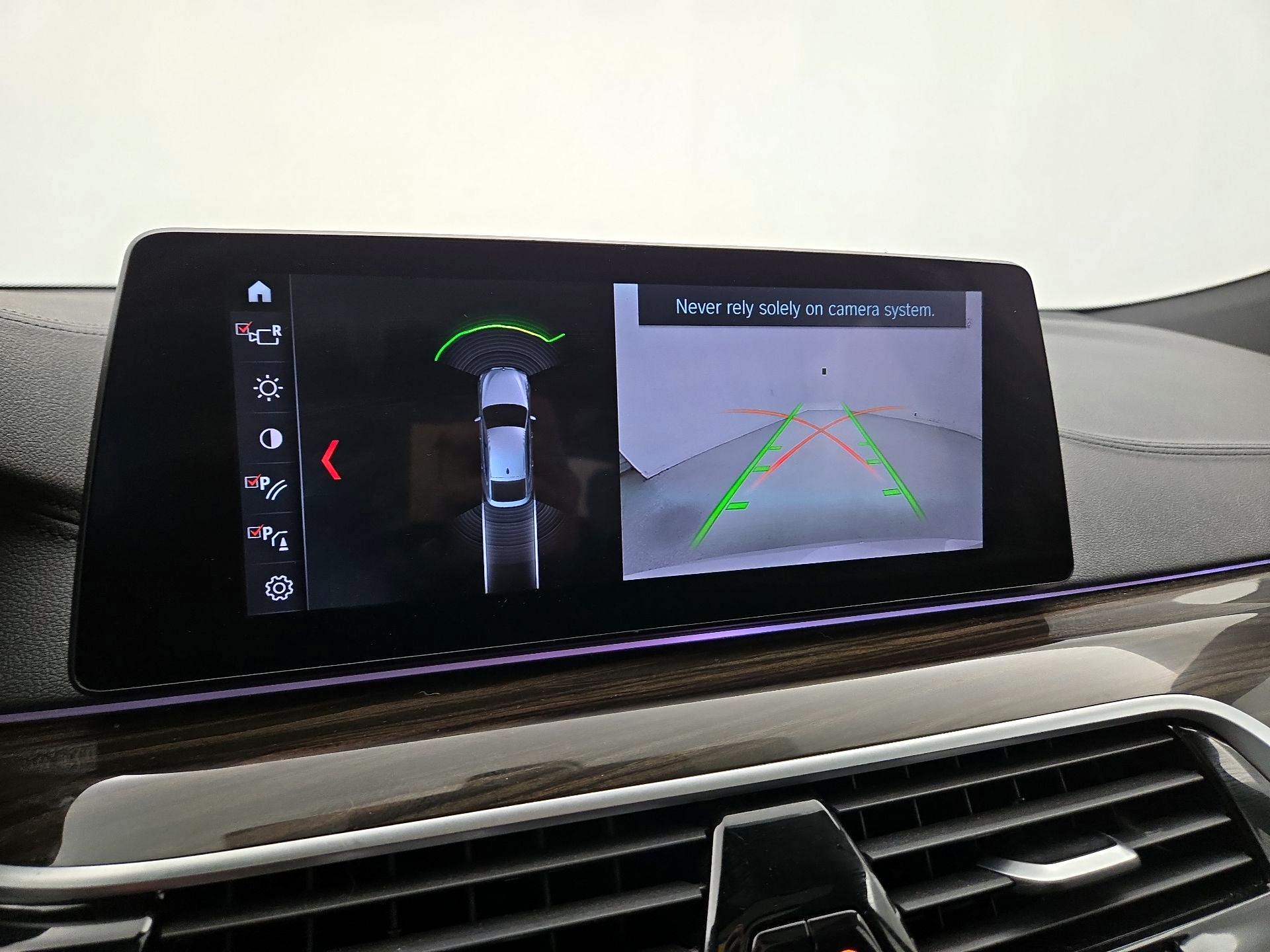 Thumbnail: 2019 BMW 6 Series - 15