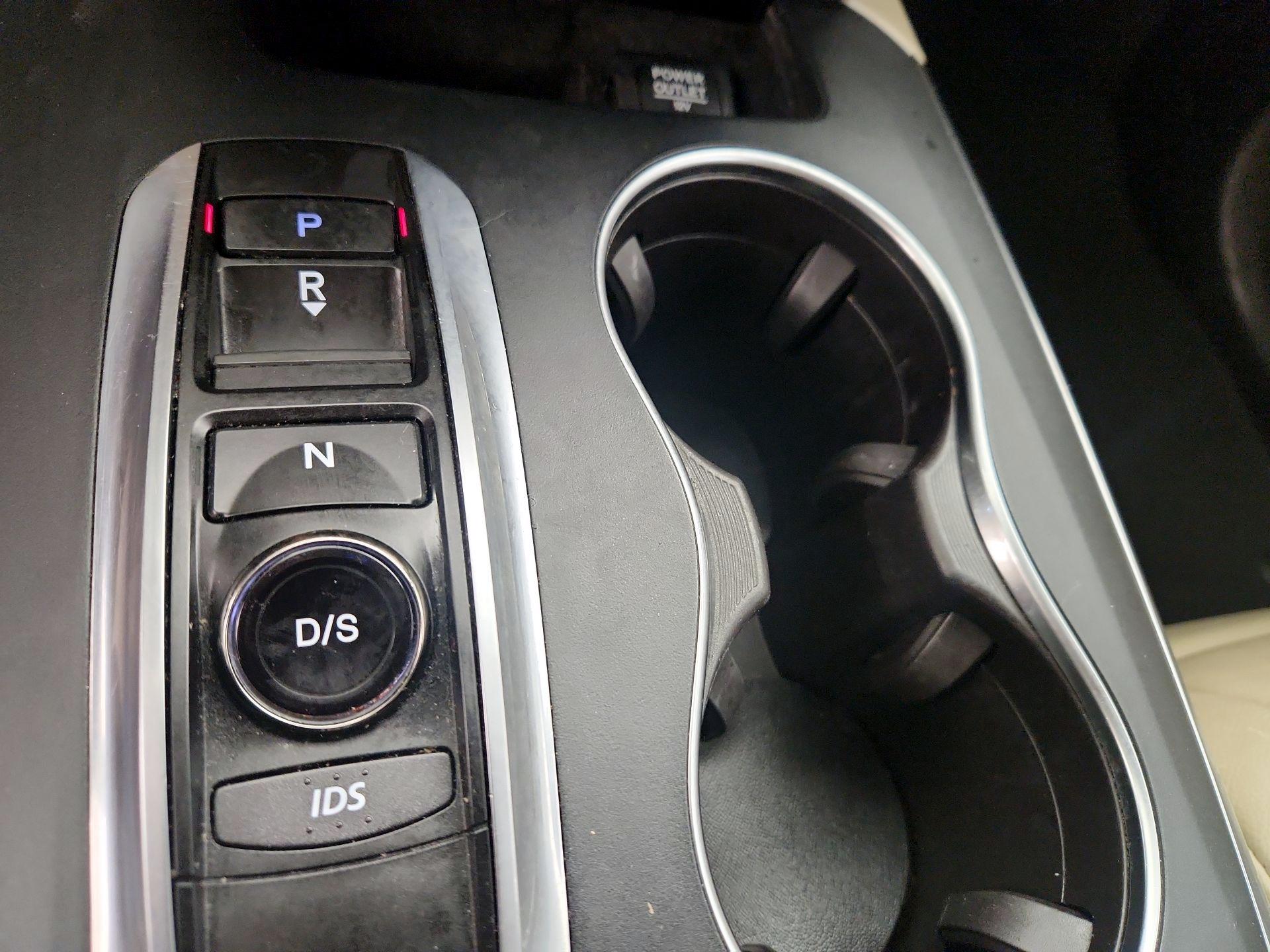 Thumbnail: 2016 Acura MDX - 17