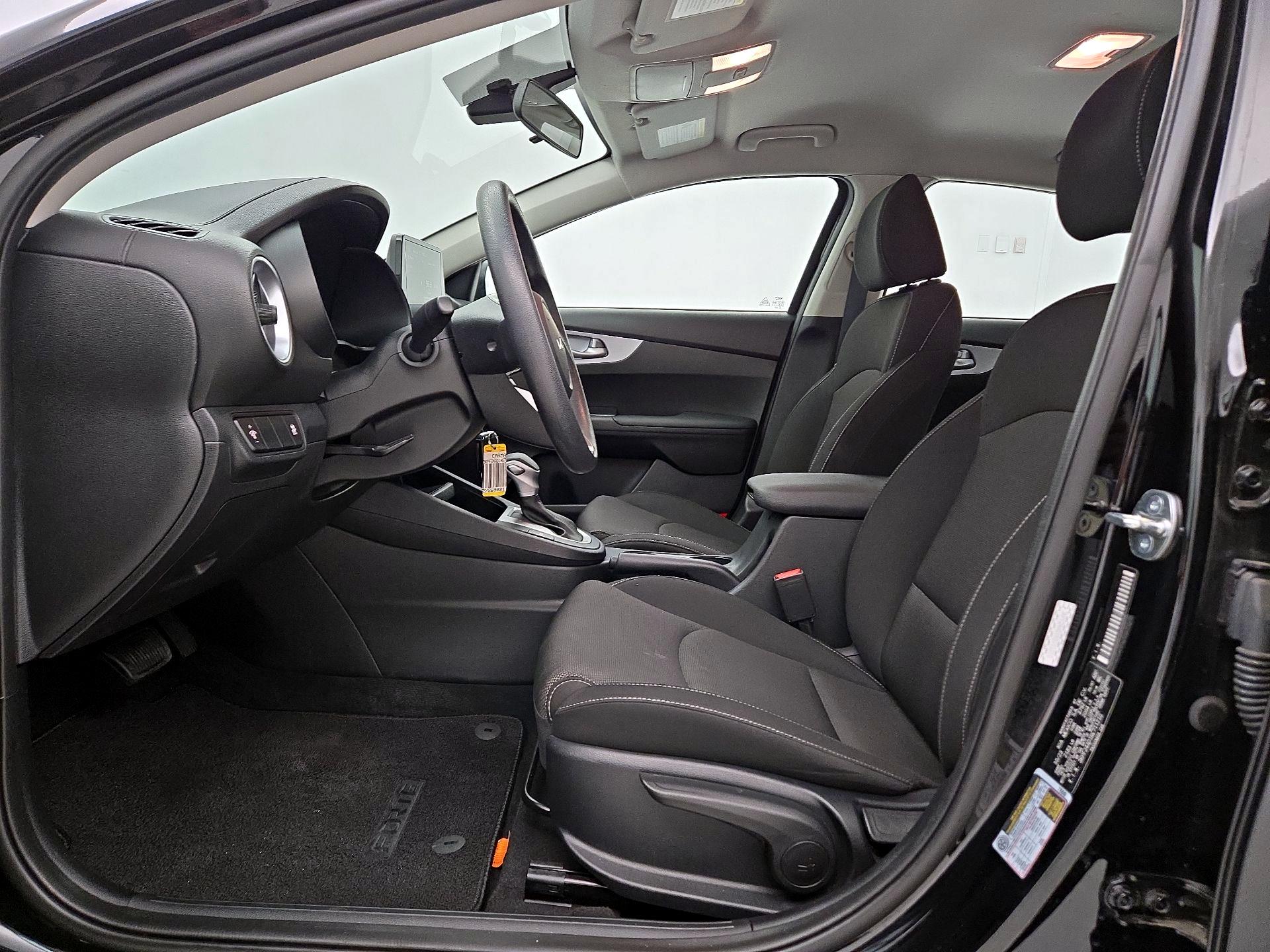 Thumbnail: 2024 Kia Forte - 11