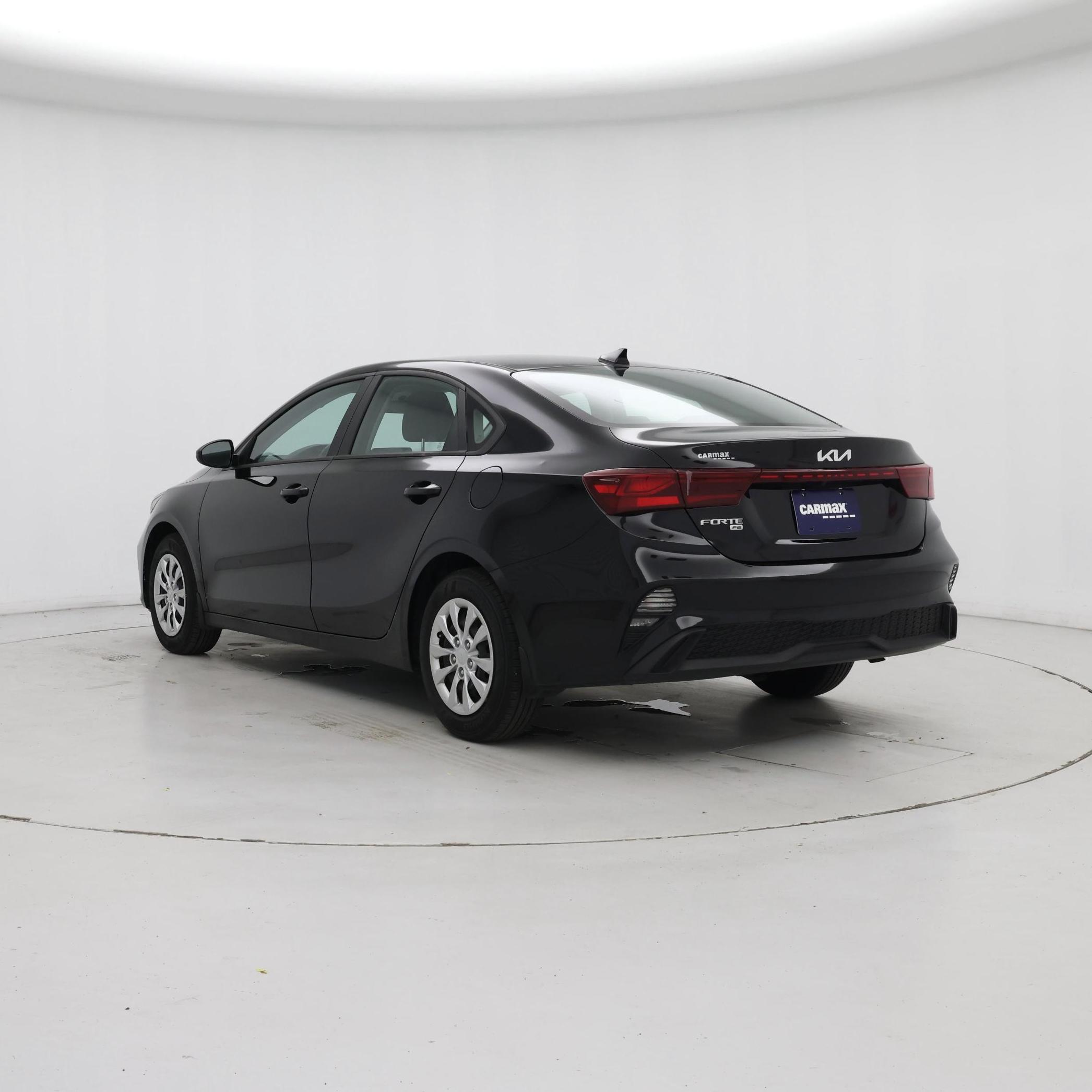 Thumbnail: 2024 Kia Forte - 2
