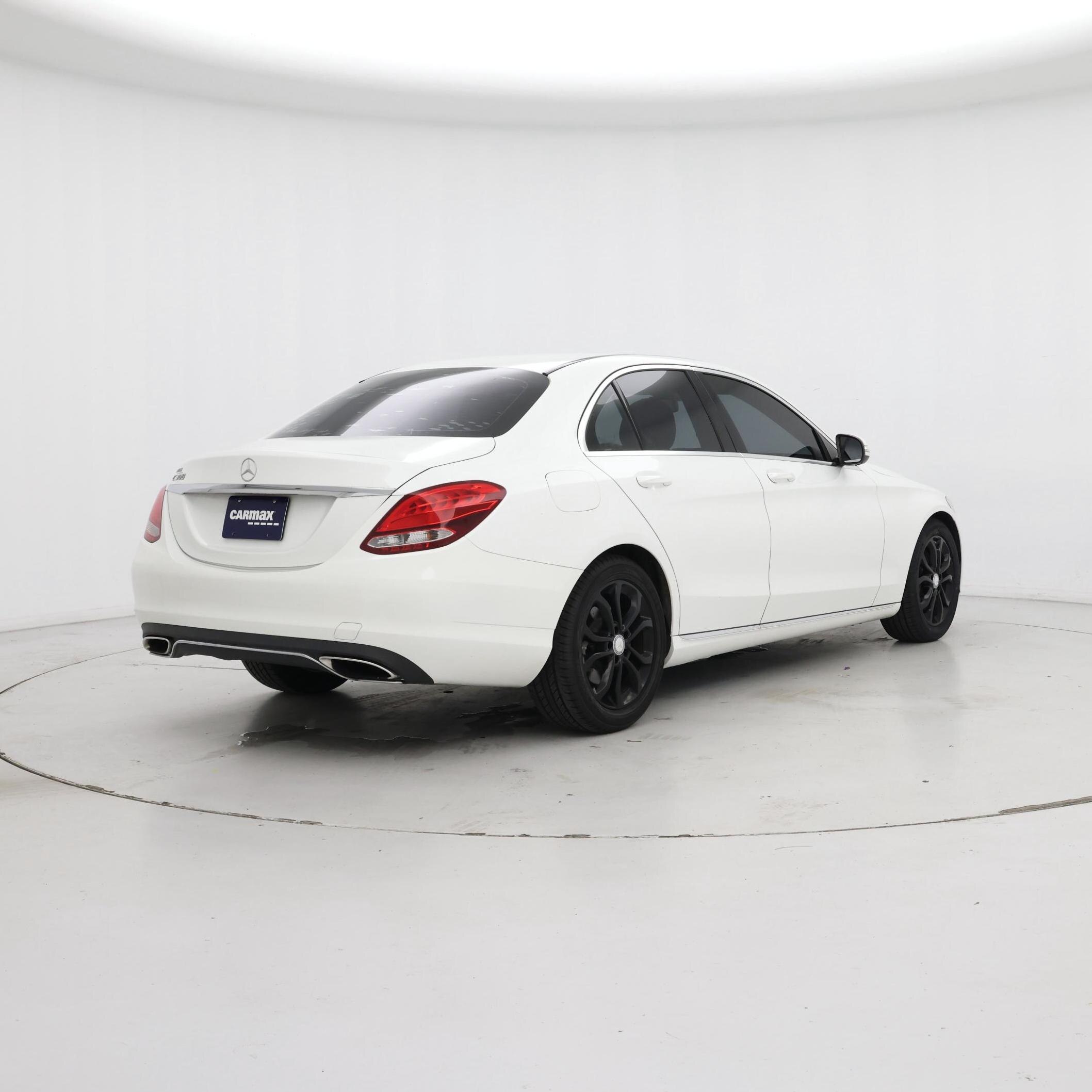 Thumbnail: 2015 Mercedes-Benz C-Class - 8