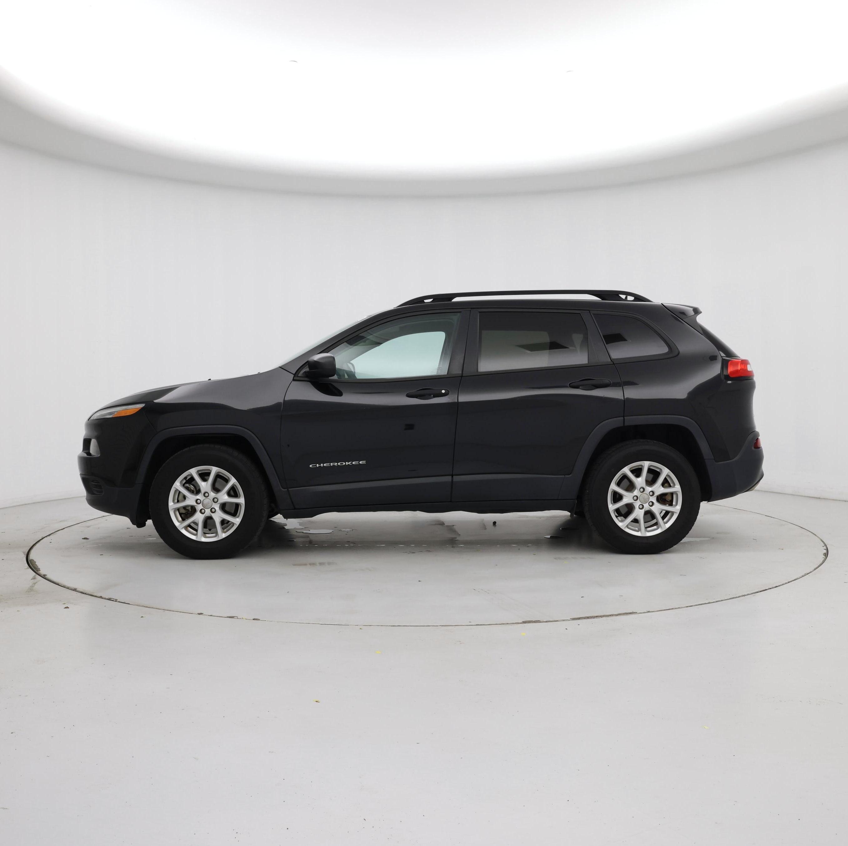 Thumbnail: 2016 Jeep Cherokee - 3