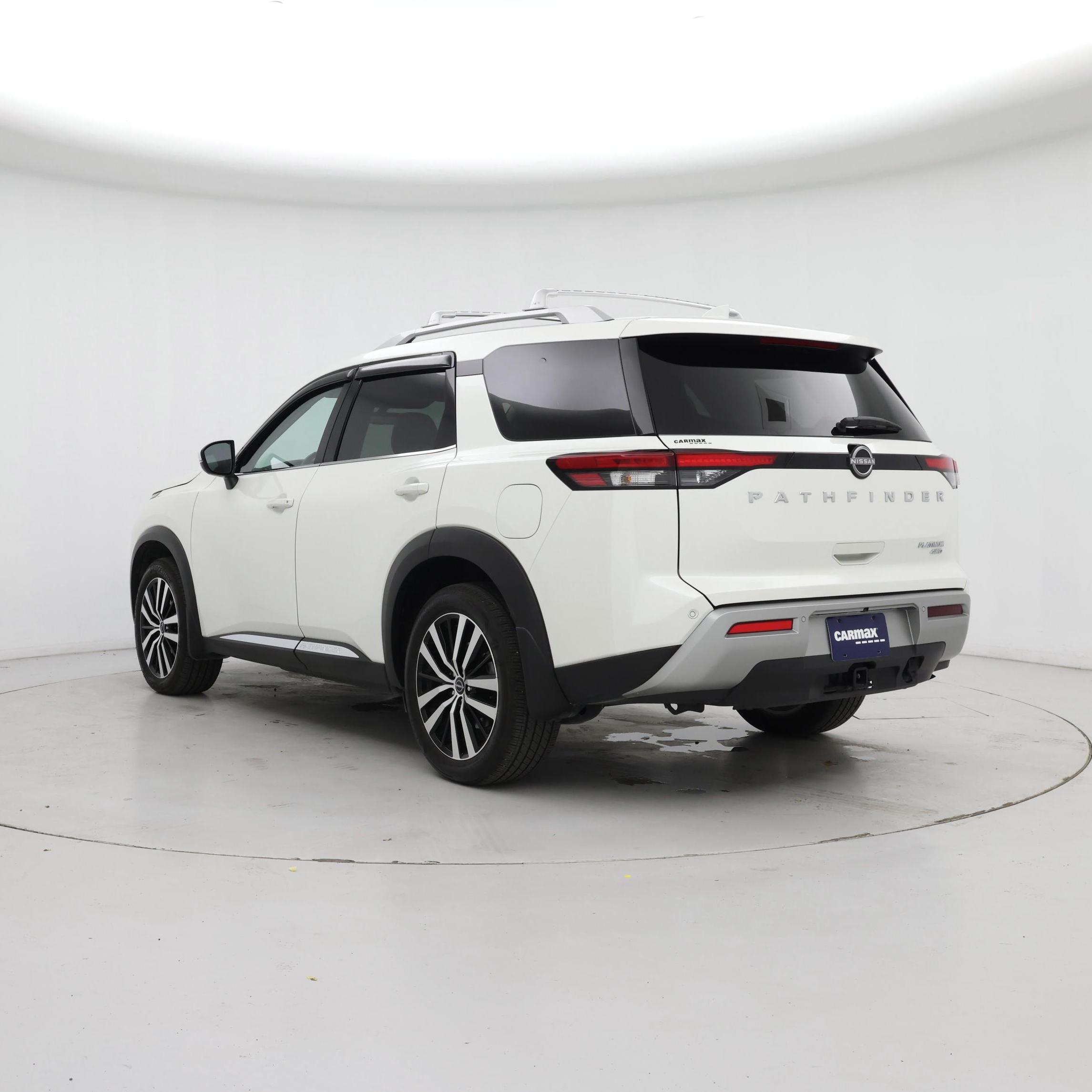 Thumbnail: 2024 Nissan Pathfinder - 2