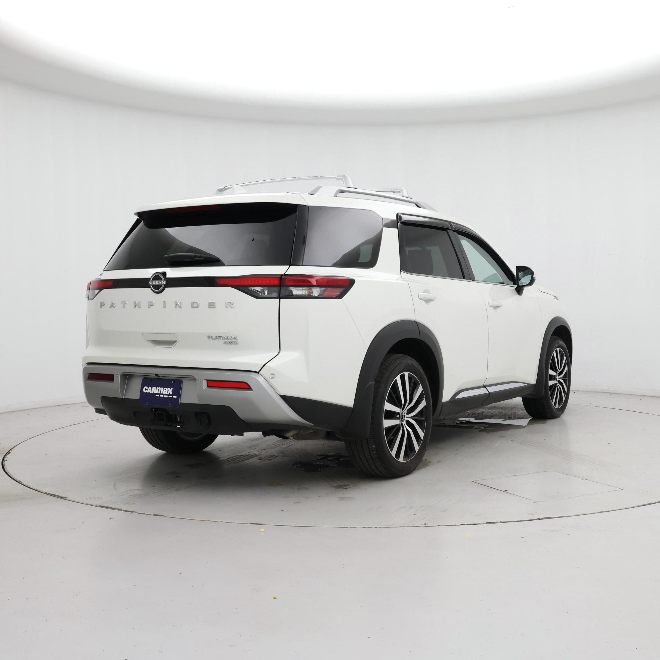 Thumbnail: 2024 Nissan Pathfinder - 8