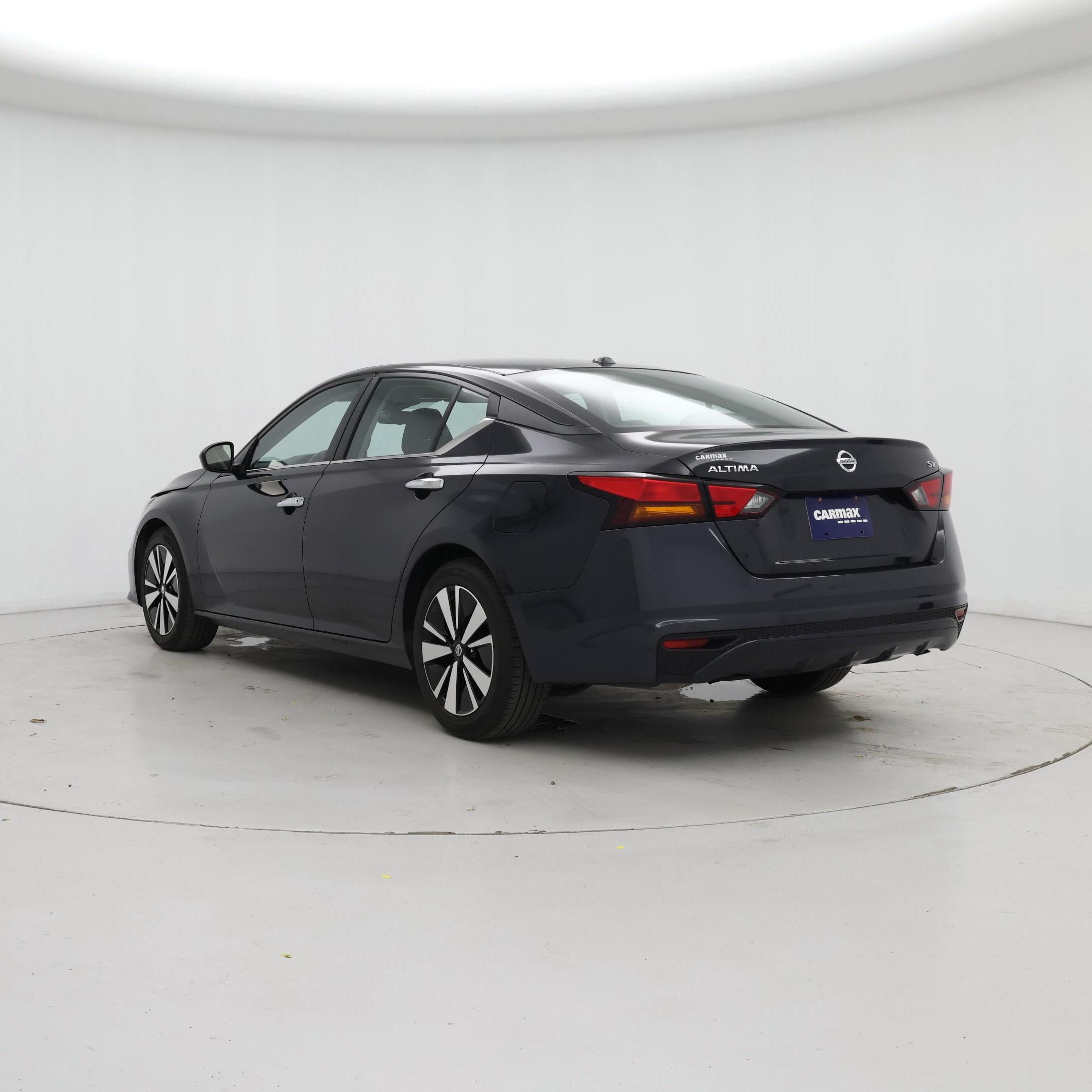 Thumbnail: 2022 Nissan Altima - 2