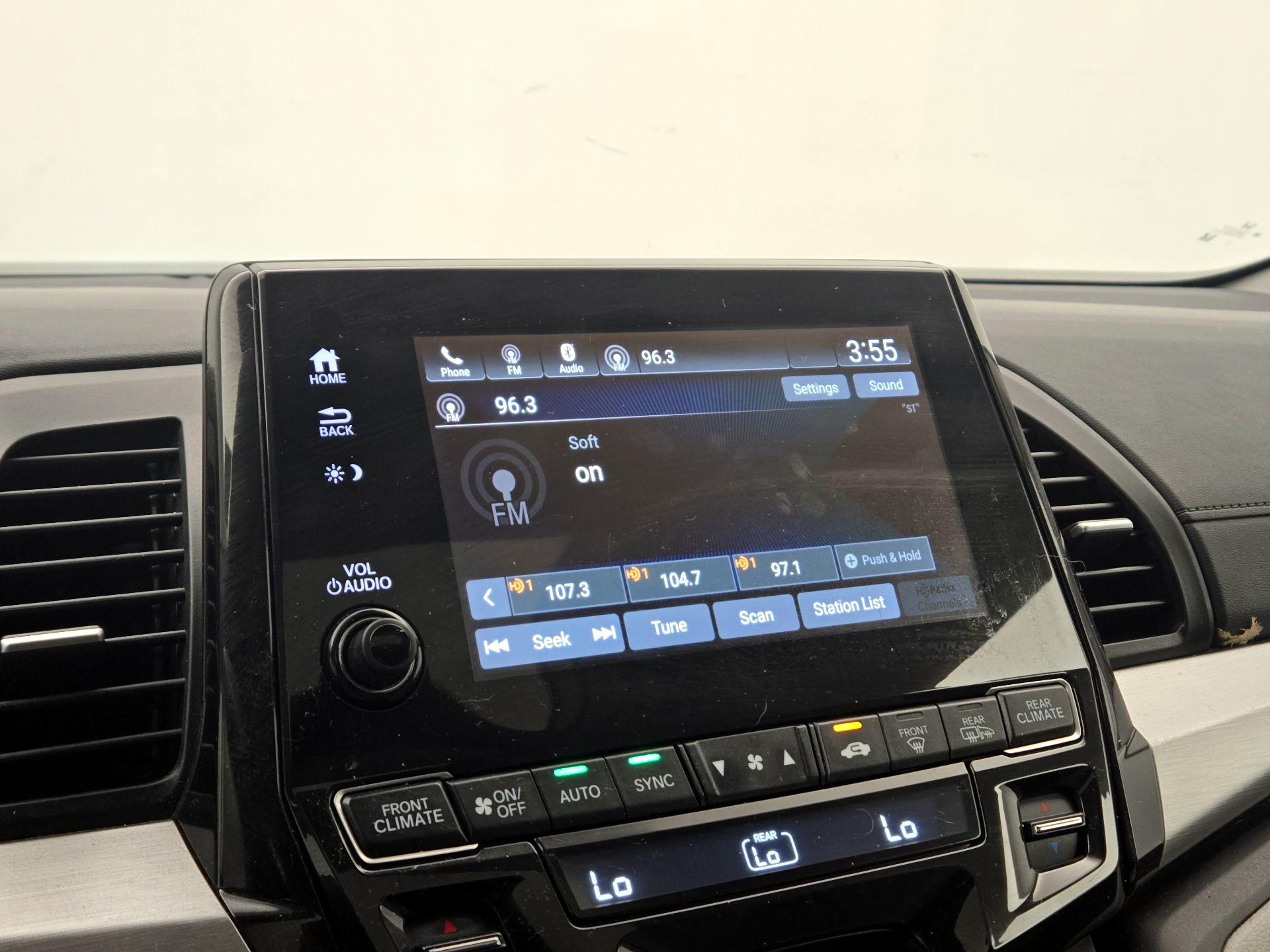 Thumbnail: 2021 Honda Odyssey - 15