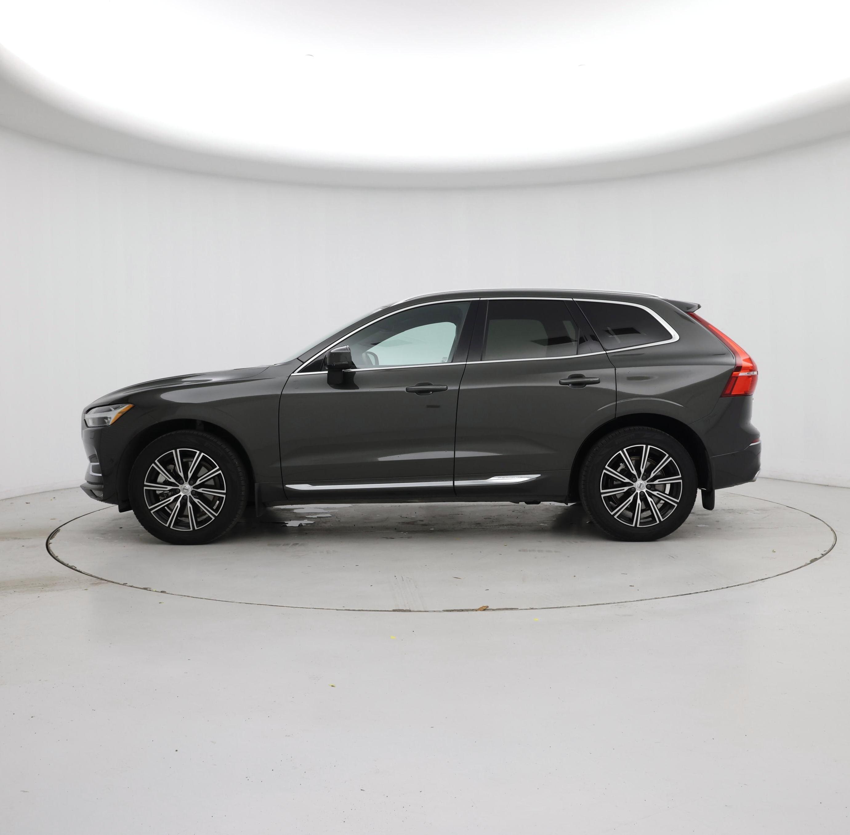 Thumbnail: 2020 Volvo XC60 - 3