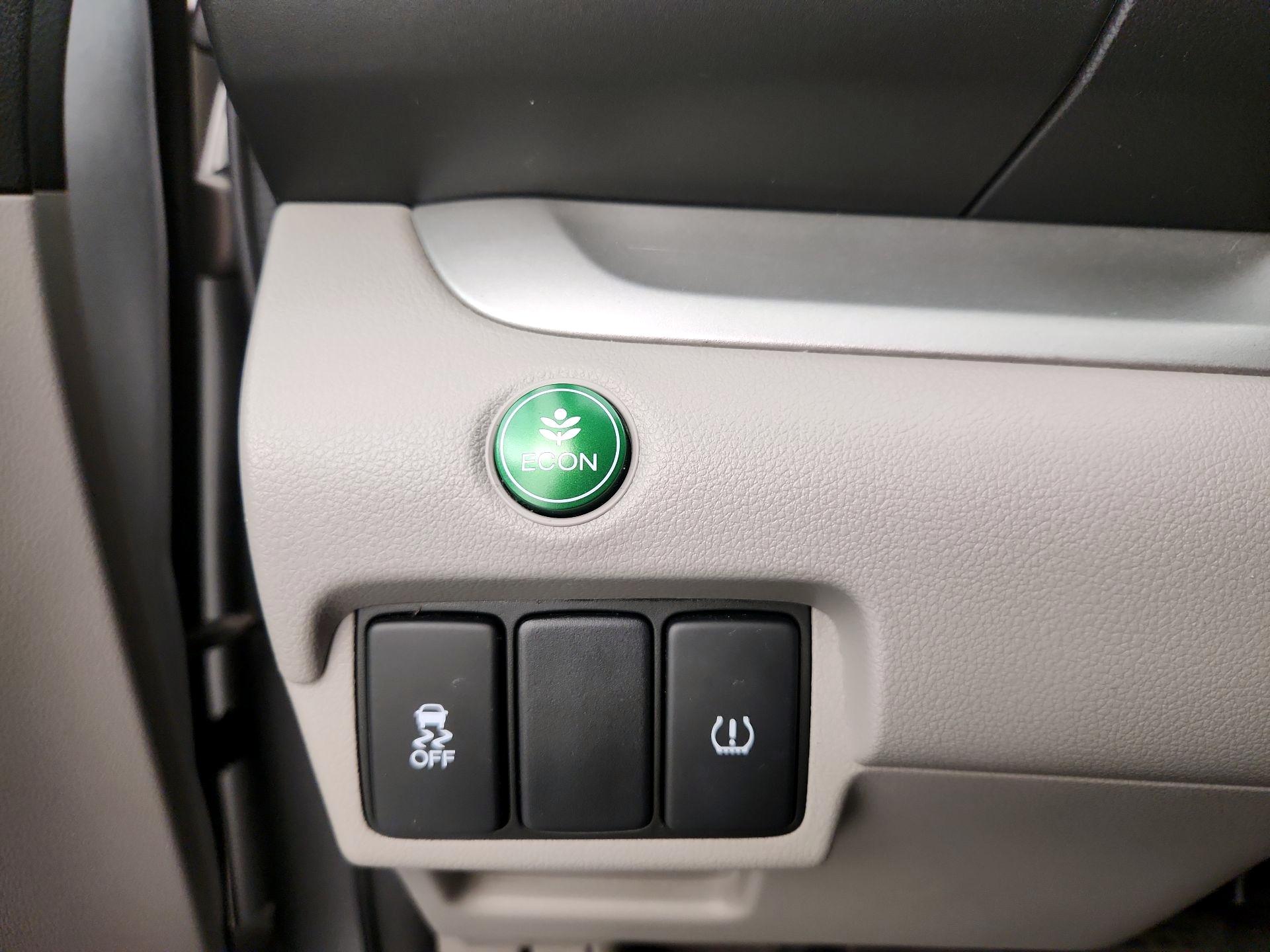 Thumbnail: 2014 Honda CR-V - 13