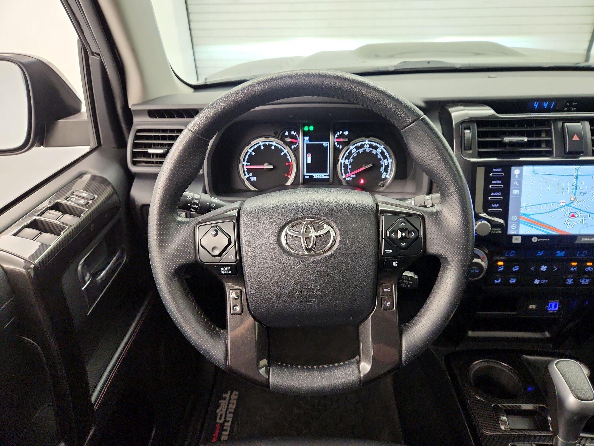 Thumbnail: 2020 Toyota 4Runner - 10