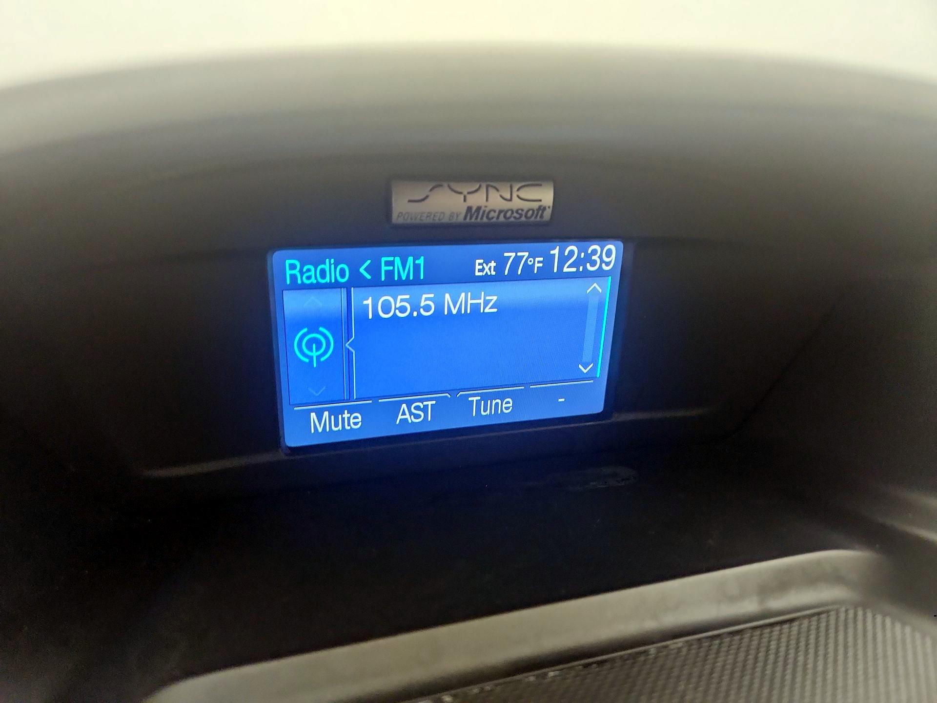 Thumbnail: 2014 Ford Escape - 15
