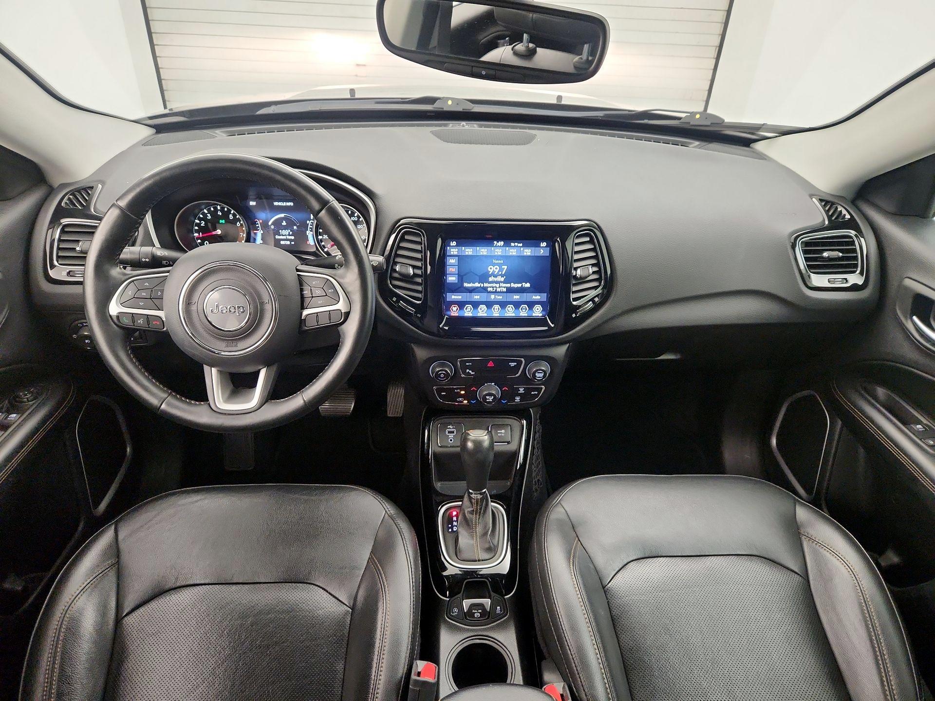 Thumbnail: 2019 Jeep Compass - 9