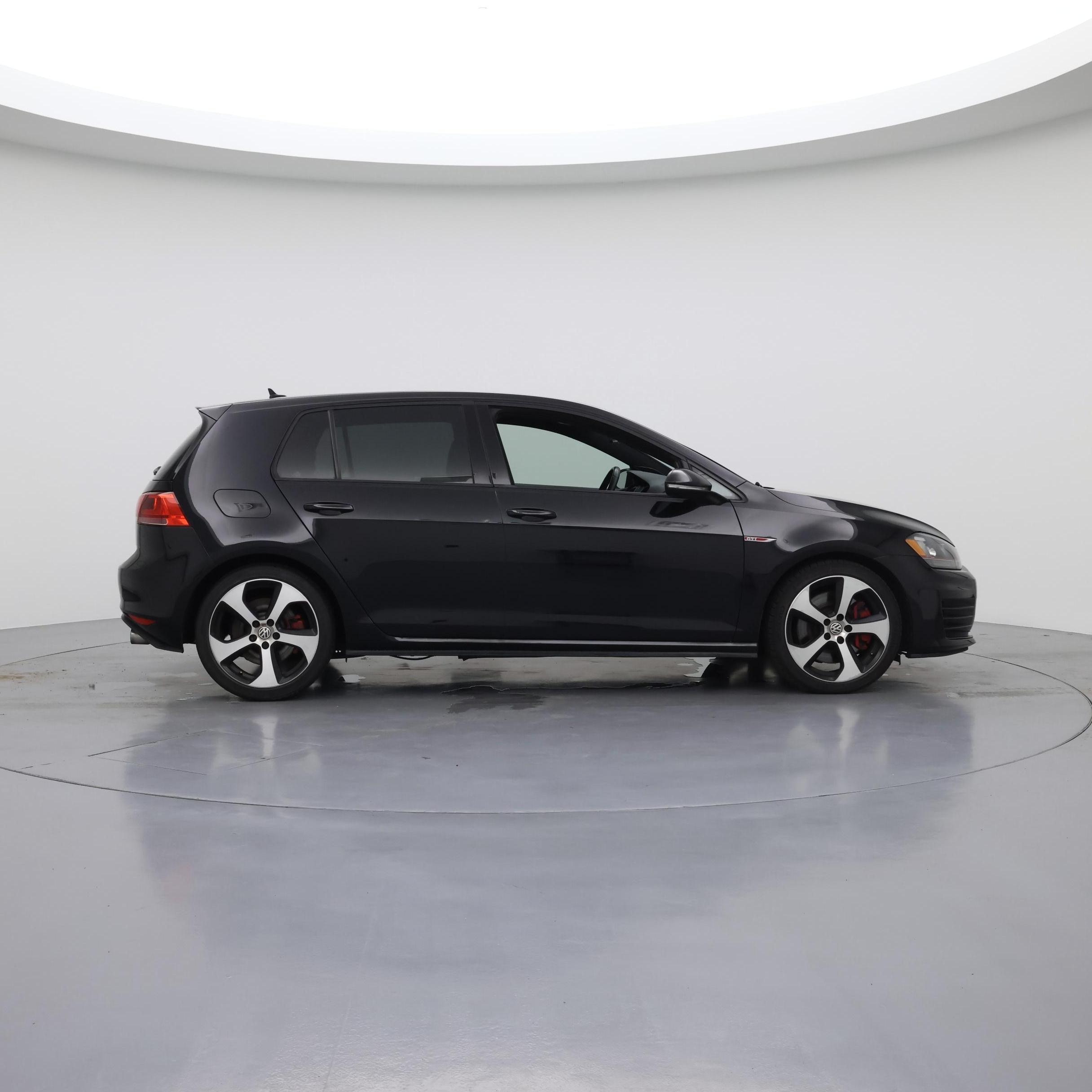 Thumbnail: 2017 Volkswagen Golf - 7