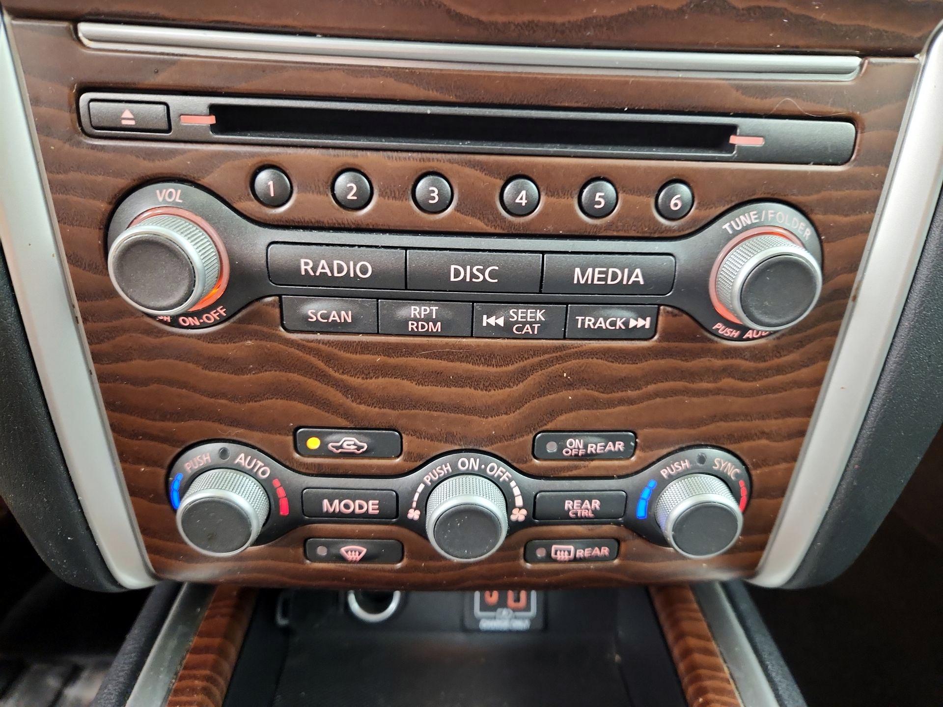 Thumbnail: 2020 Nissan Pathfinder - 17
