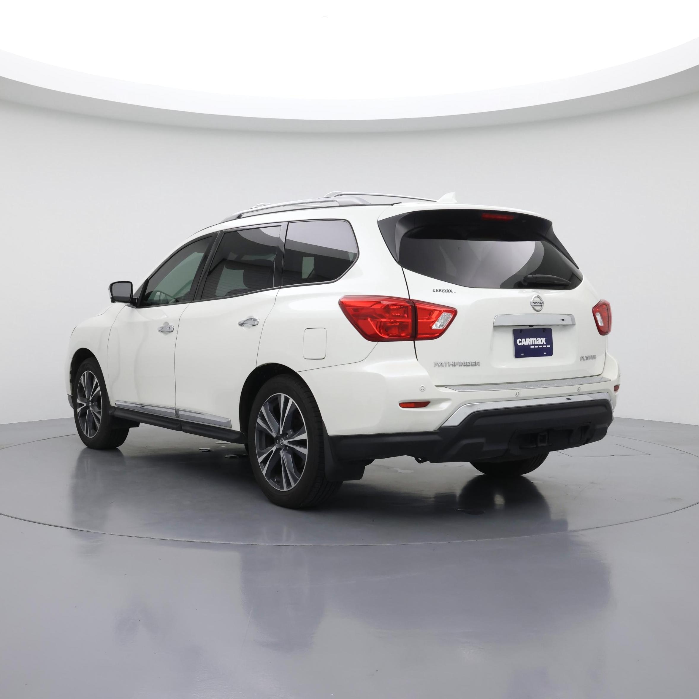 Thumbnail: 2020 Nissan Pathfinder - 2