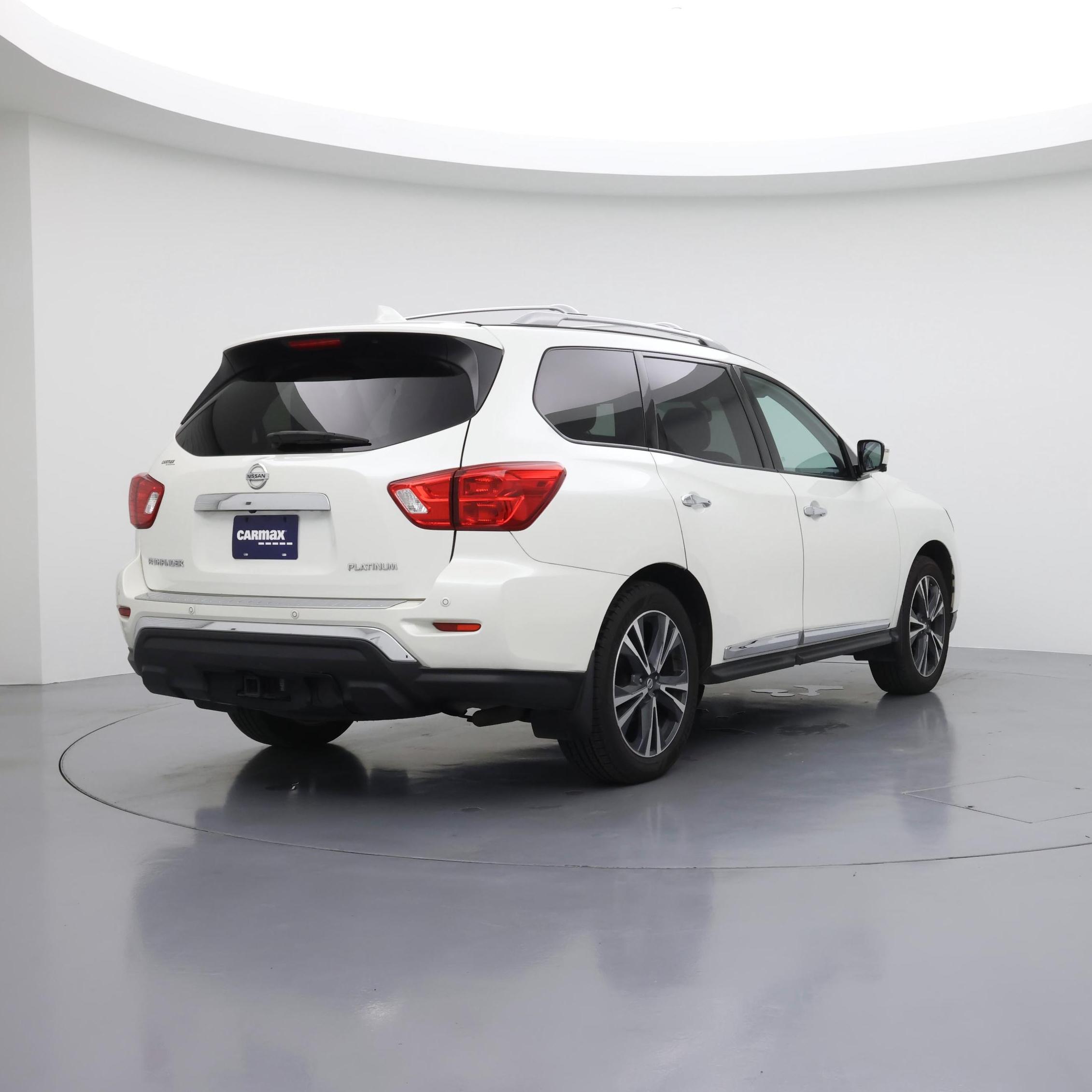 Thumbnail: 2020 Nissan Pathfinder - 8