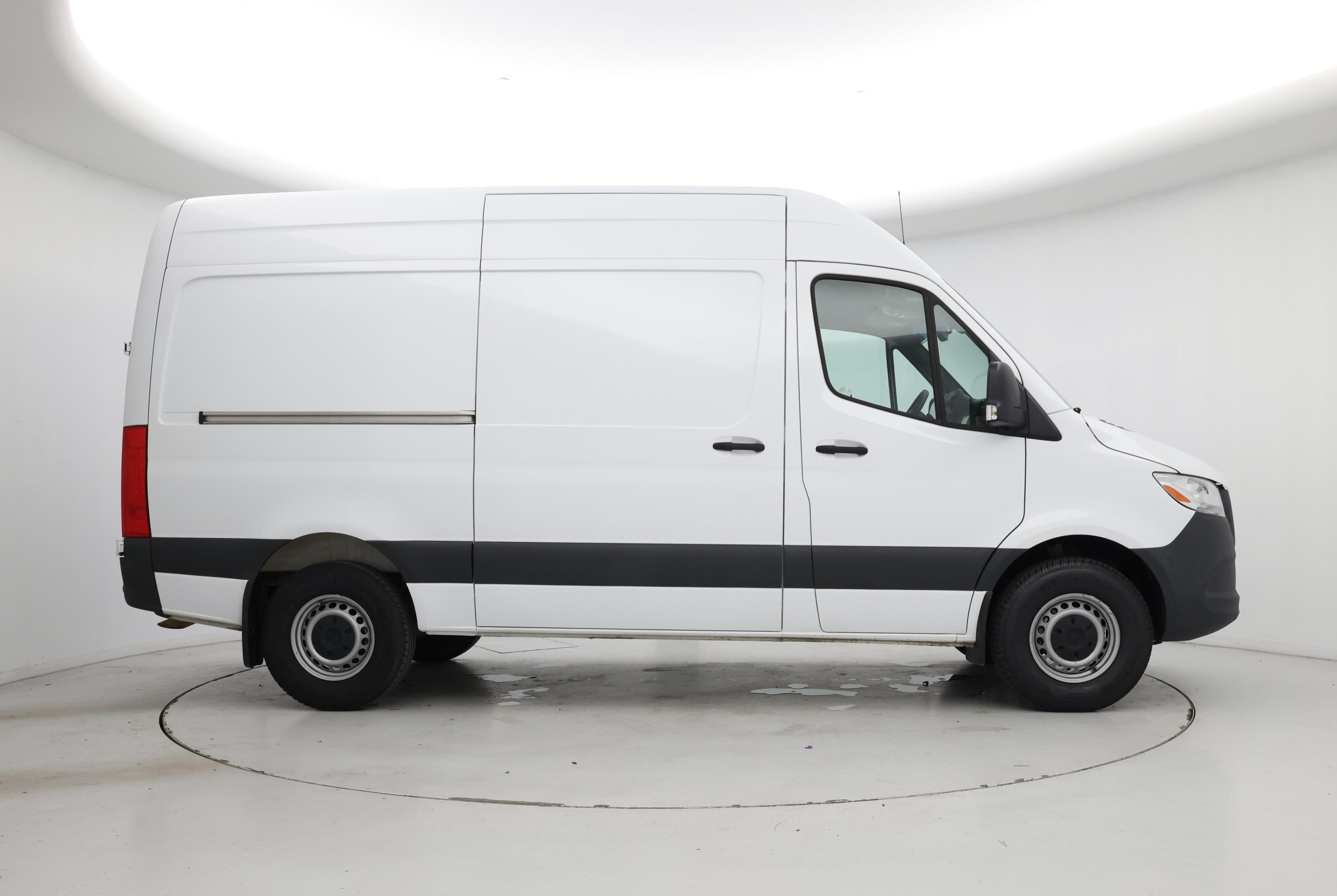 Thumbnail: 2023 Mercedes-Benz Sprinter - 7