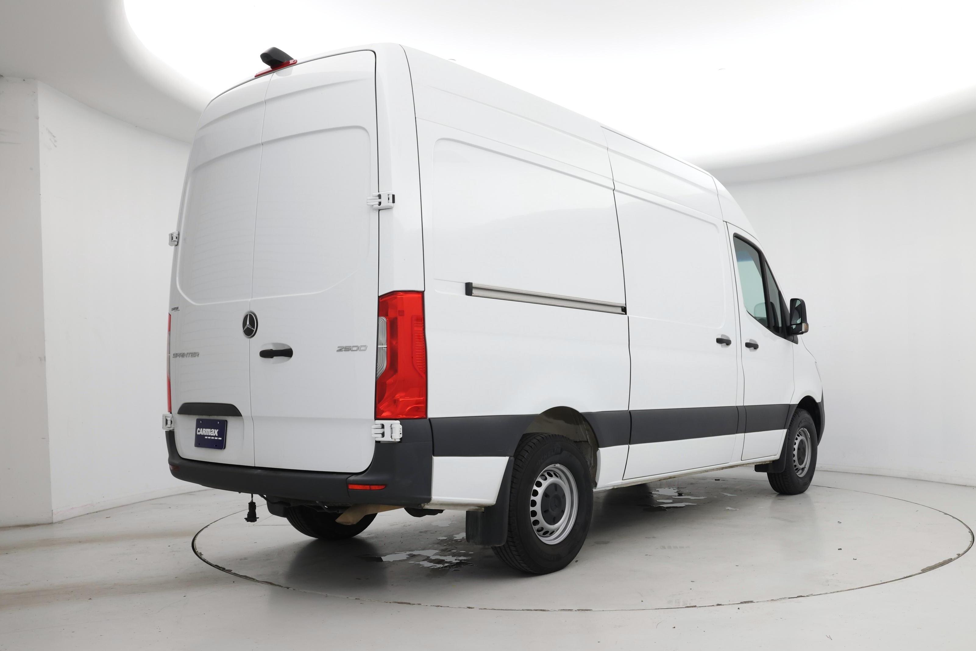 Thumbnail: 2023 Mercedes-Benz Sprinter - 8
