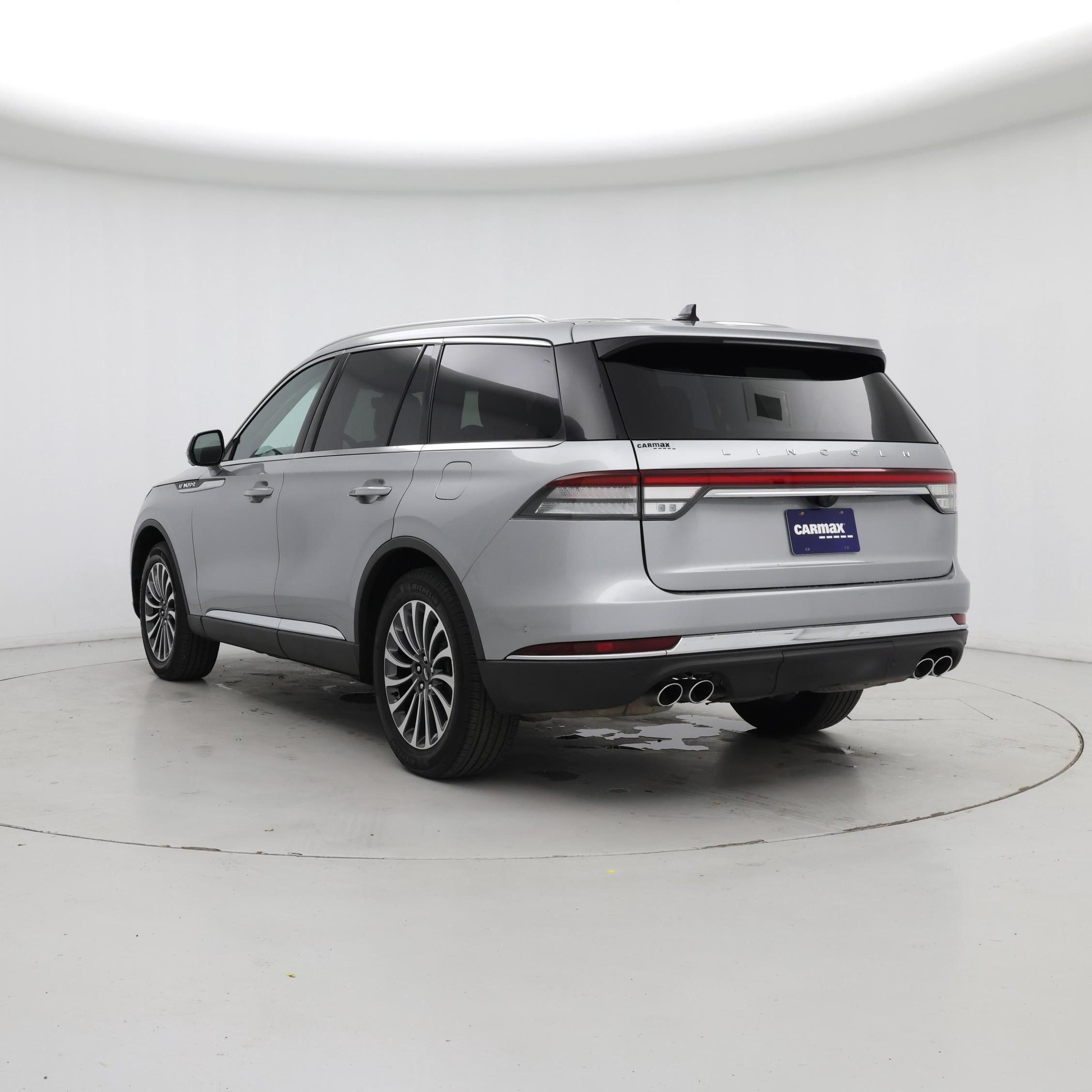 Thumbnail: 2023 Lincoln Aviator - 2
