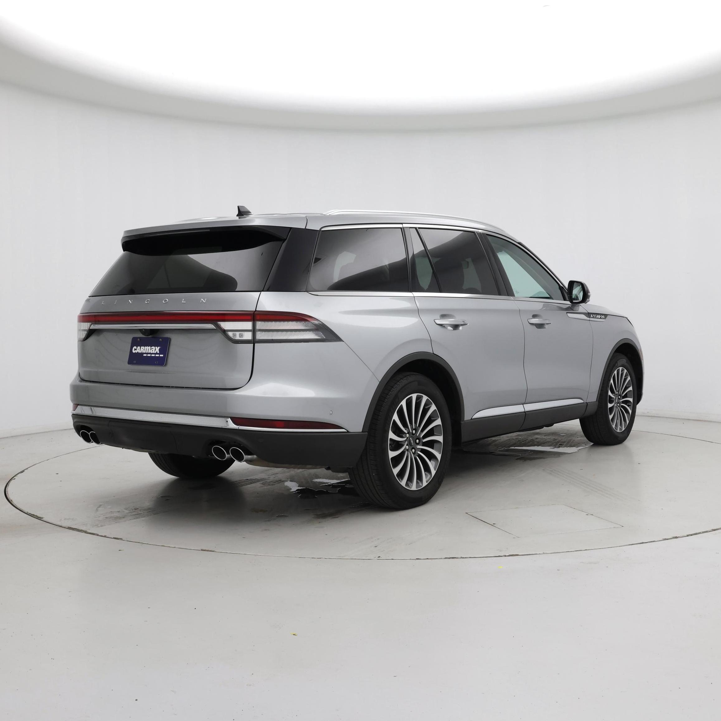 Thumbnail: 2023 Lincoln Aviator - 8