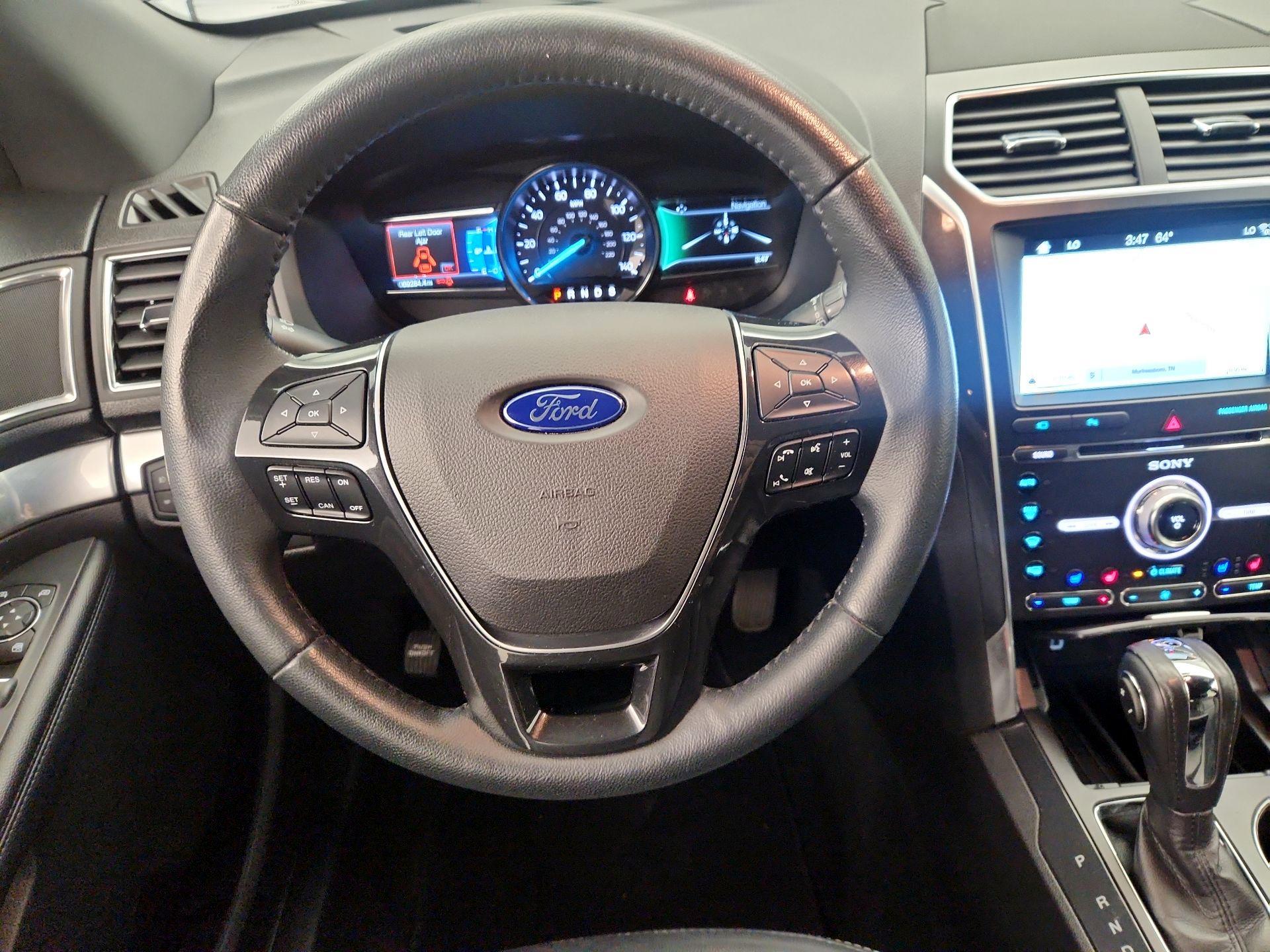 Thumbnail: 2018 Ford Explorer - 10