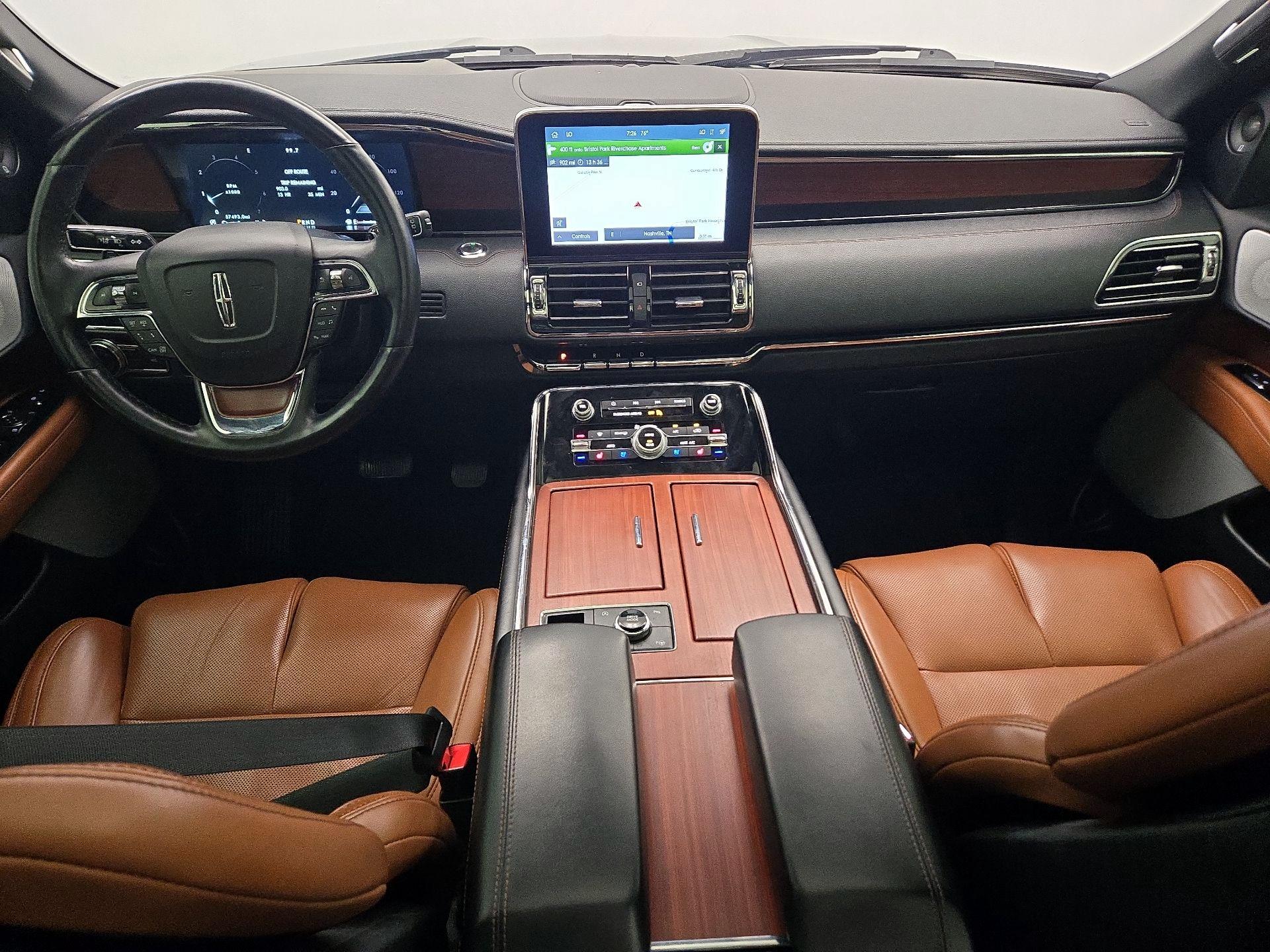 Thumbnail: 2020 Lincoln Navigator - 9
