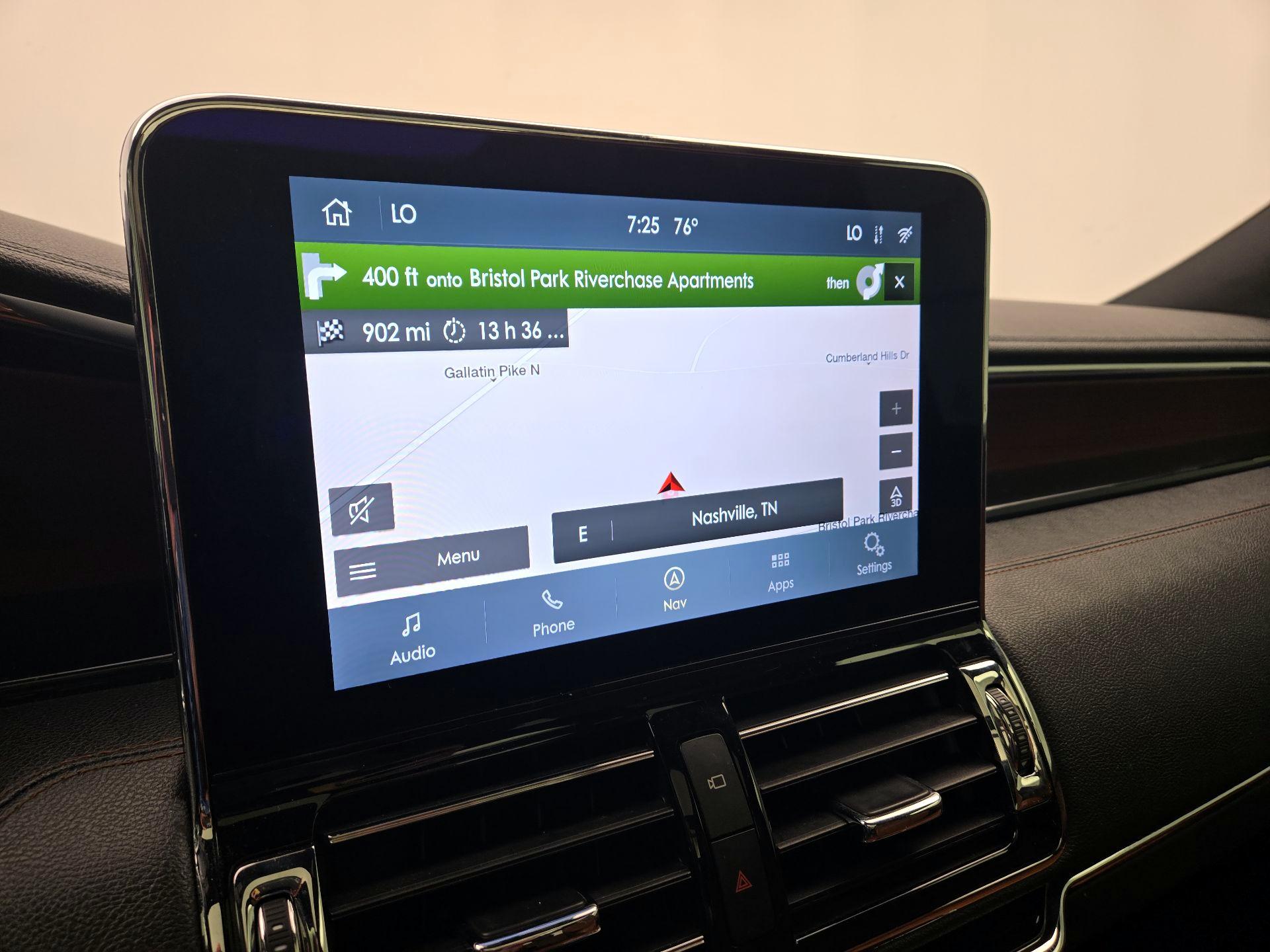 Thumbnail: 2020 Lincoln Navigator - 14