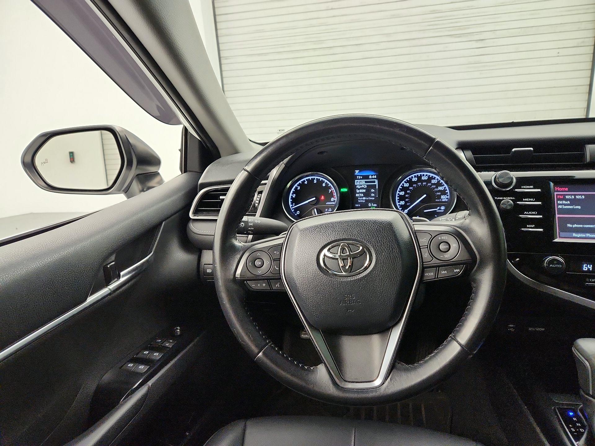 Thumbnail: 2019 Toyota Camry - 10