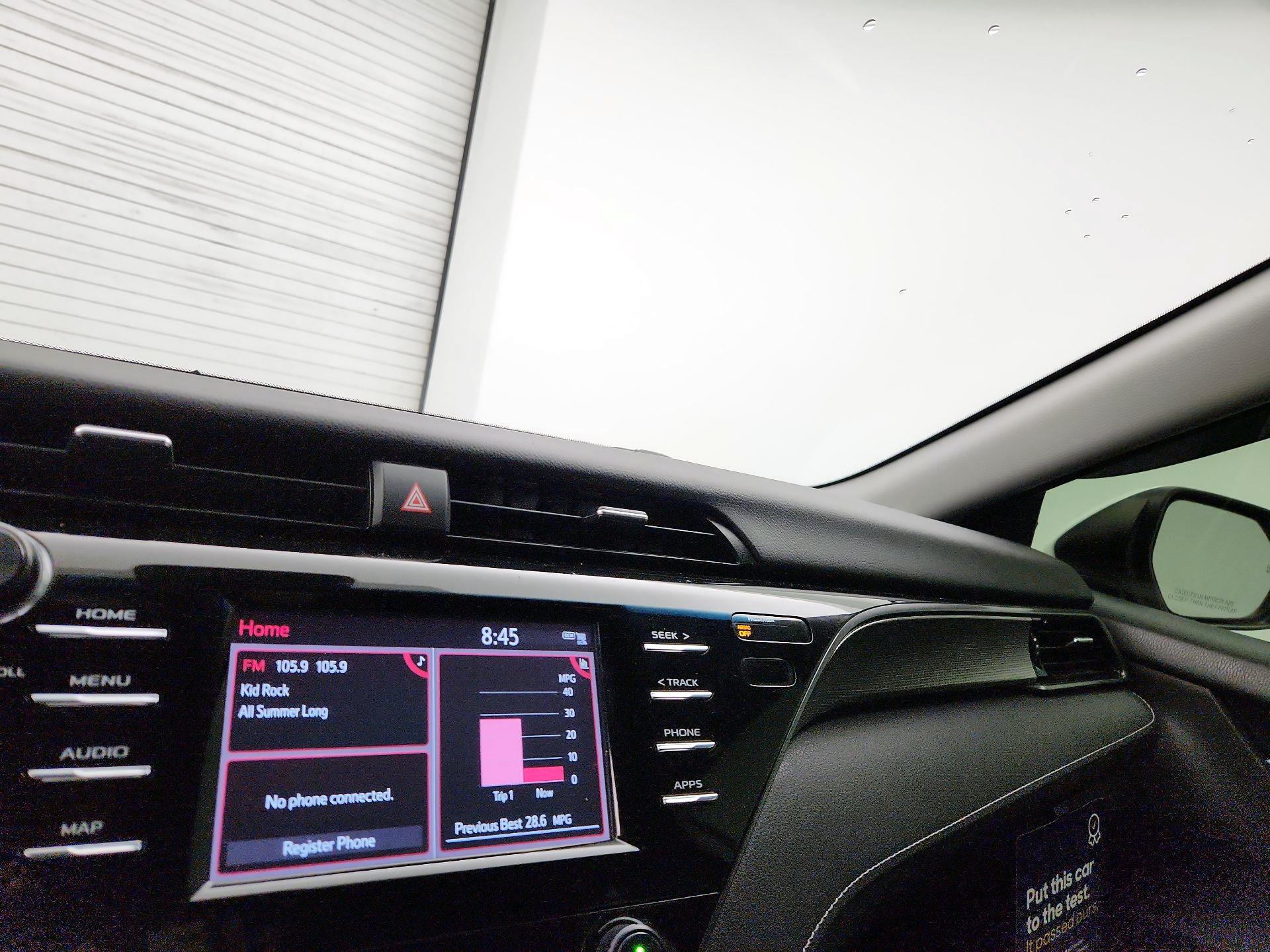 Thumbnail: 2019 Toyota Camry - 15