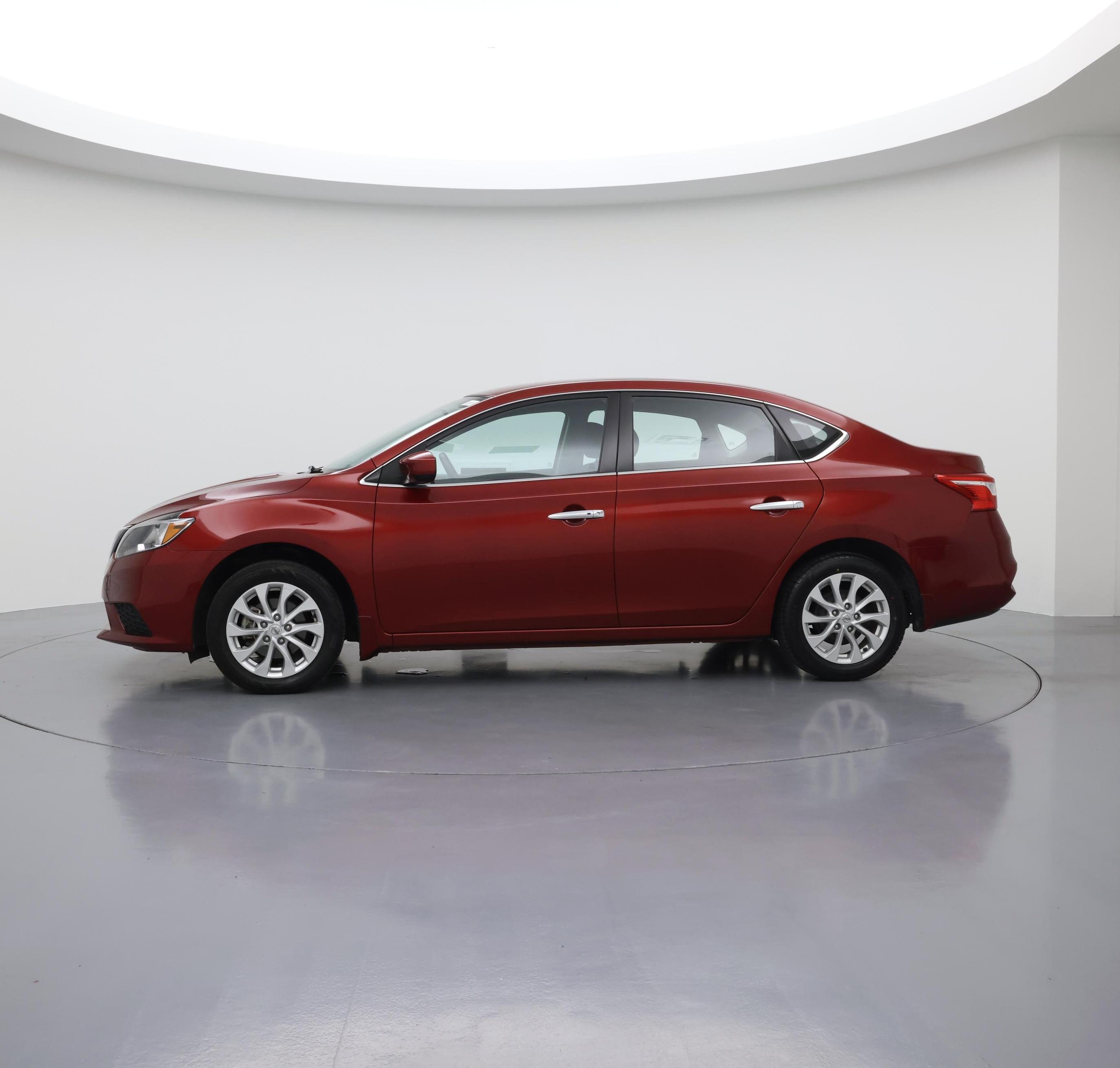 Thumbnail: 2019 Nissan Sentra - 3