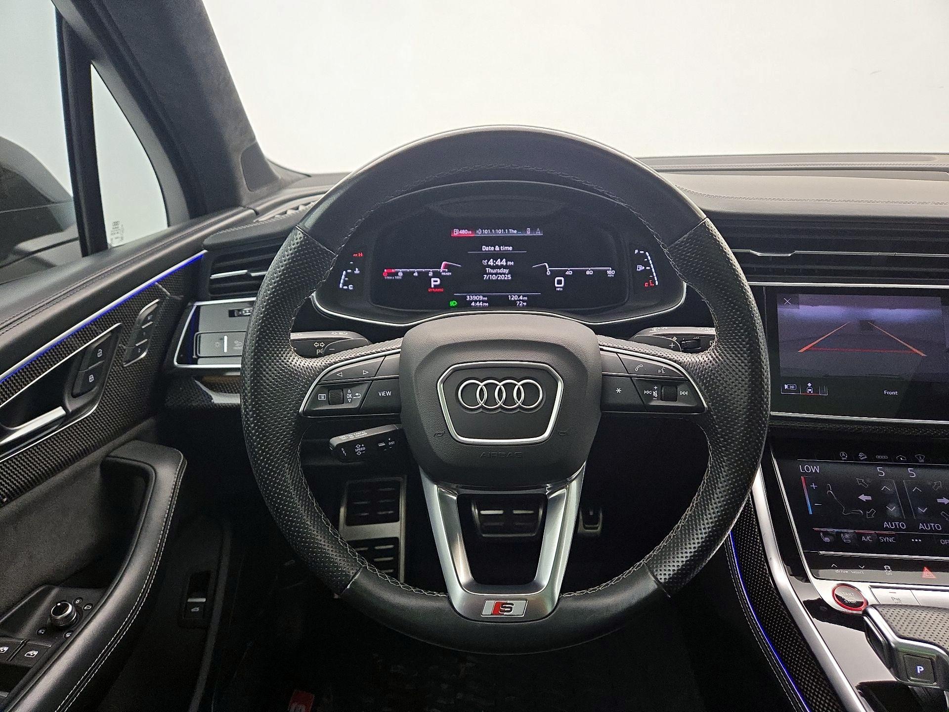 Thumbnail: 2021 Audi SQ7 - 10