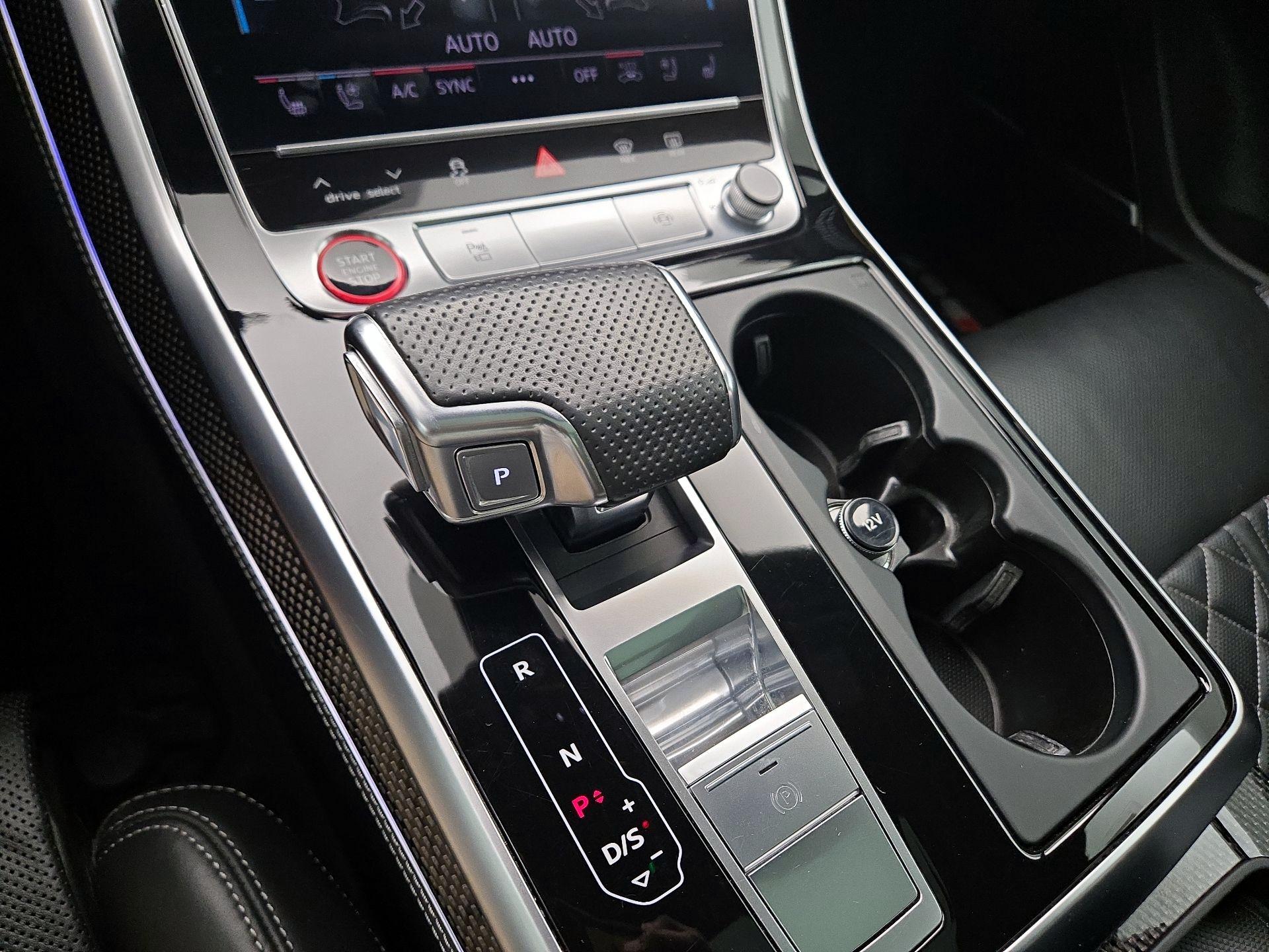 Thumbnail: 2021 Audi SQ7 - 17