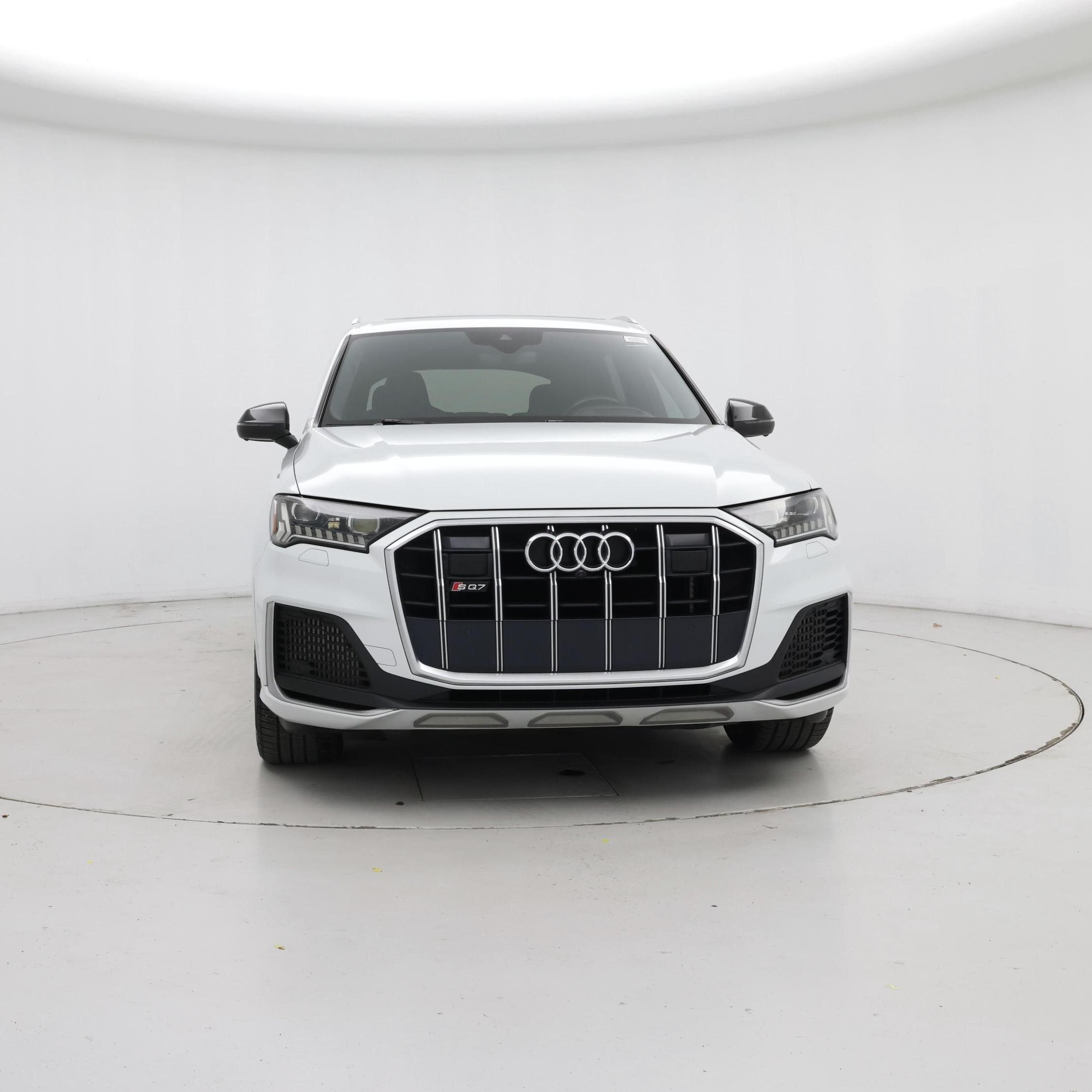 Thumbnail: 2021 Audi SQ7 - 5