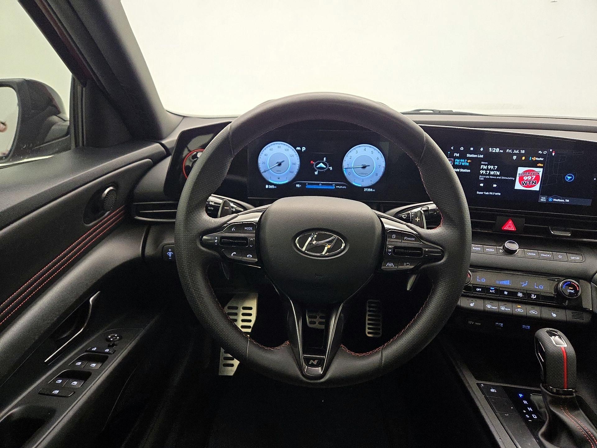 Thumbnail: 2023 Hyundai Elantra - 10