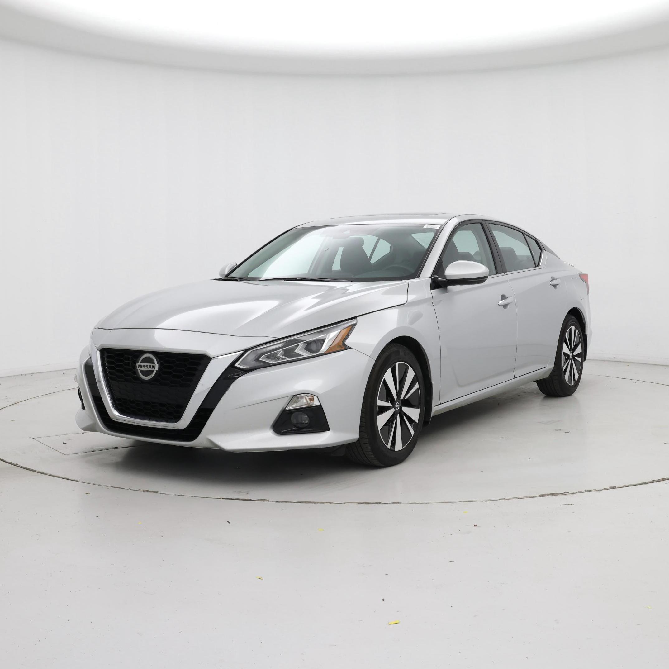 Thumbnail: 2022 Nissan Altima - 4