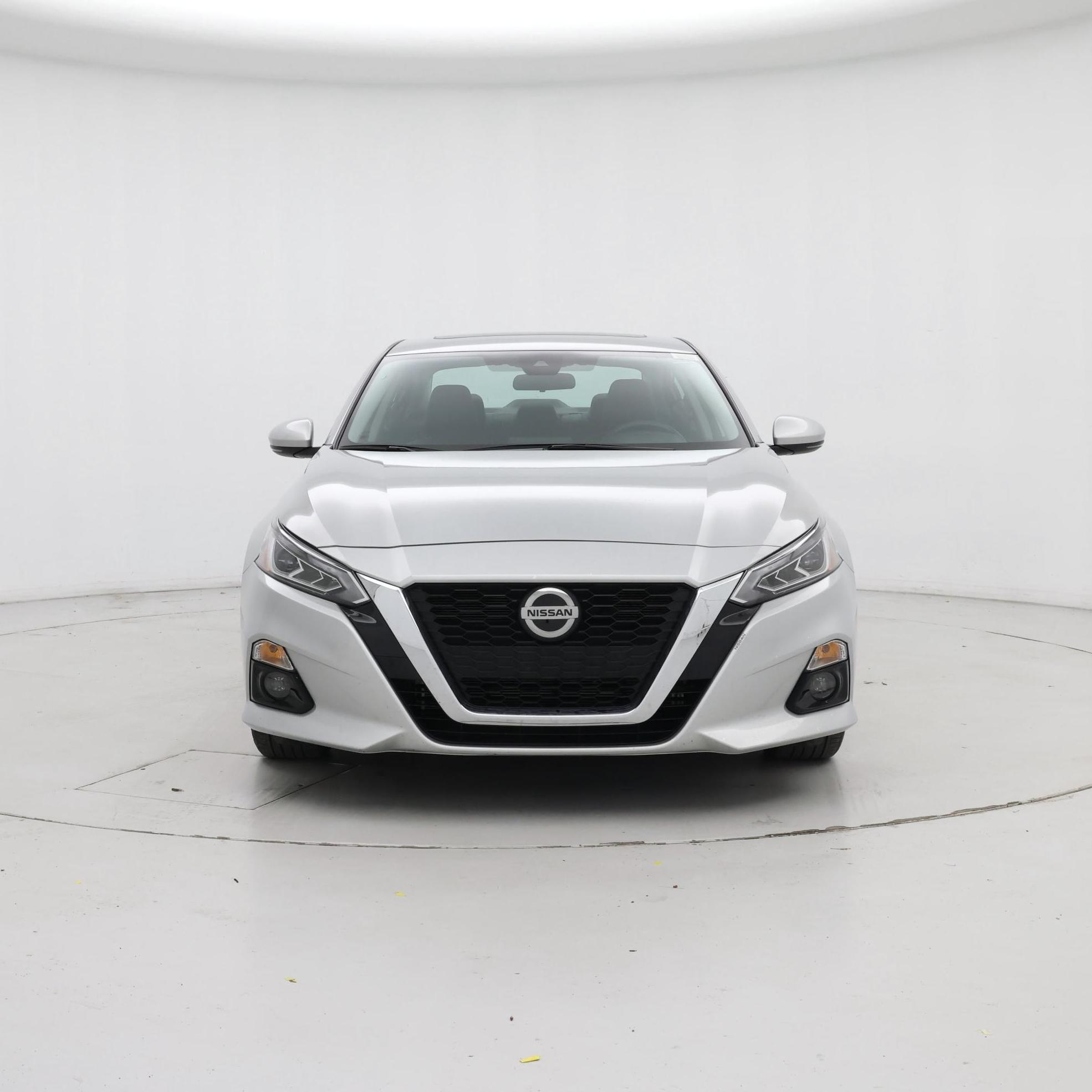 Thumbnail: 2022 Nissan Altima - 5