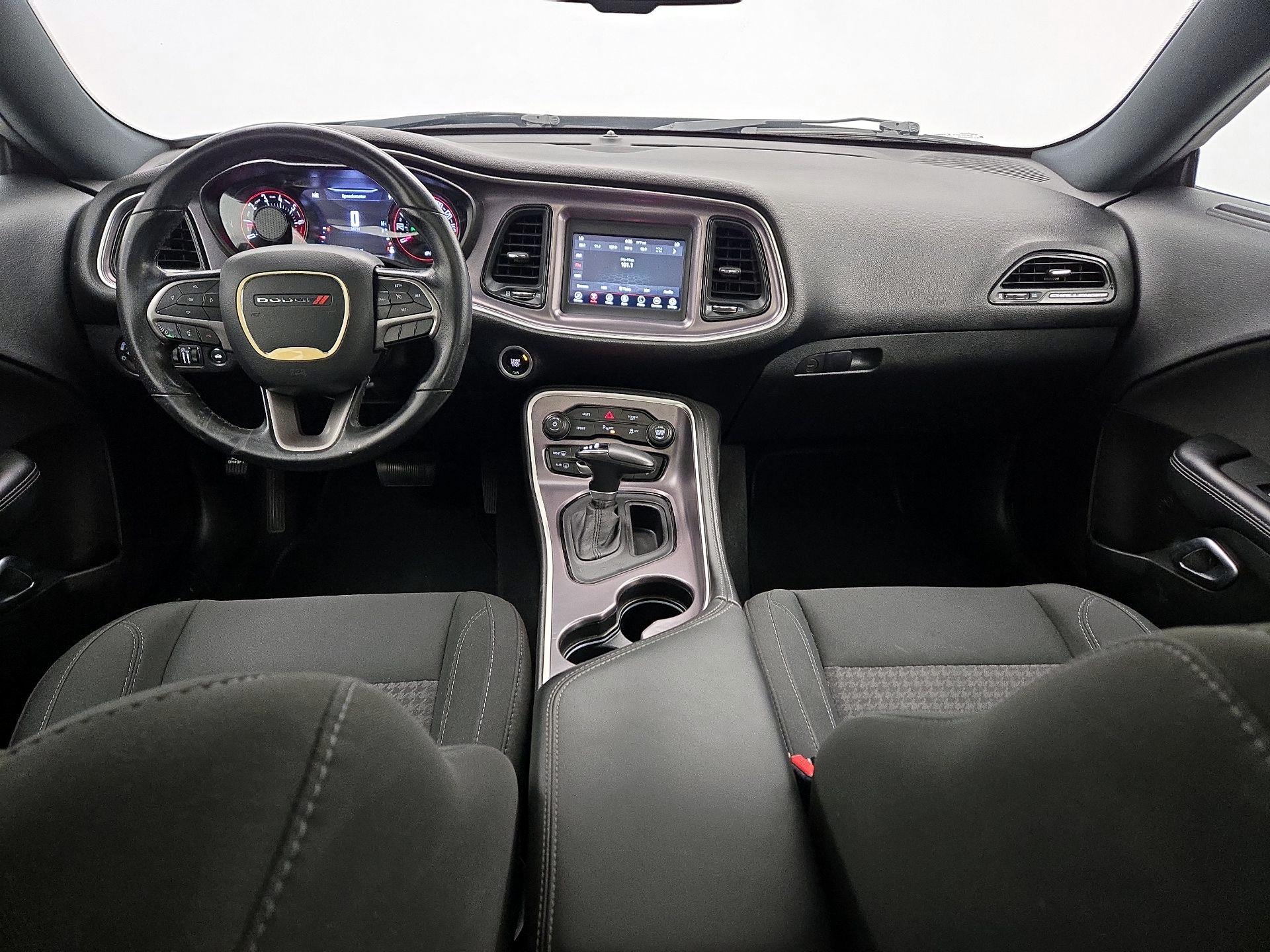 Thumbnail: 2019 Dodge Challenger - 9