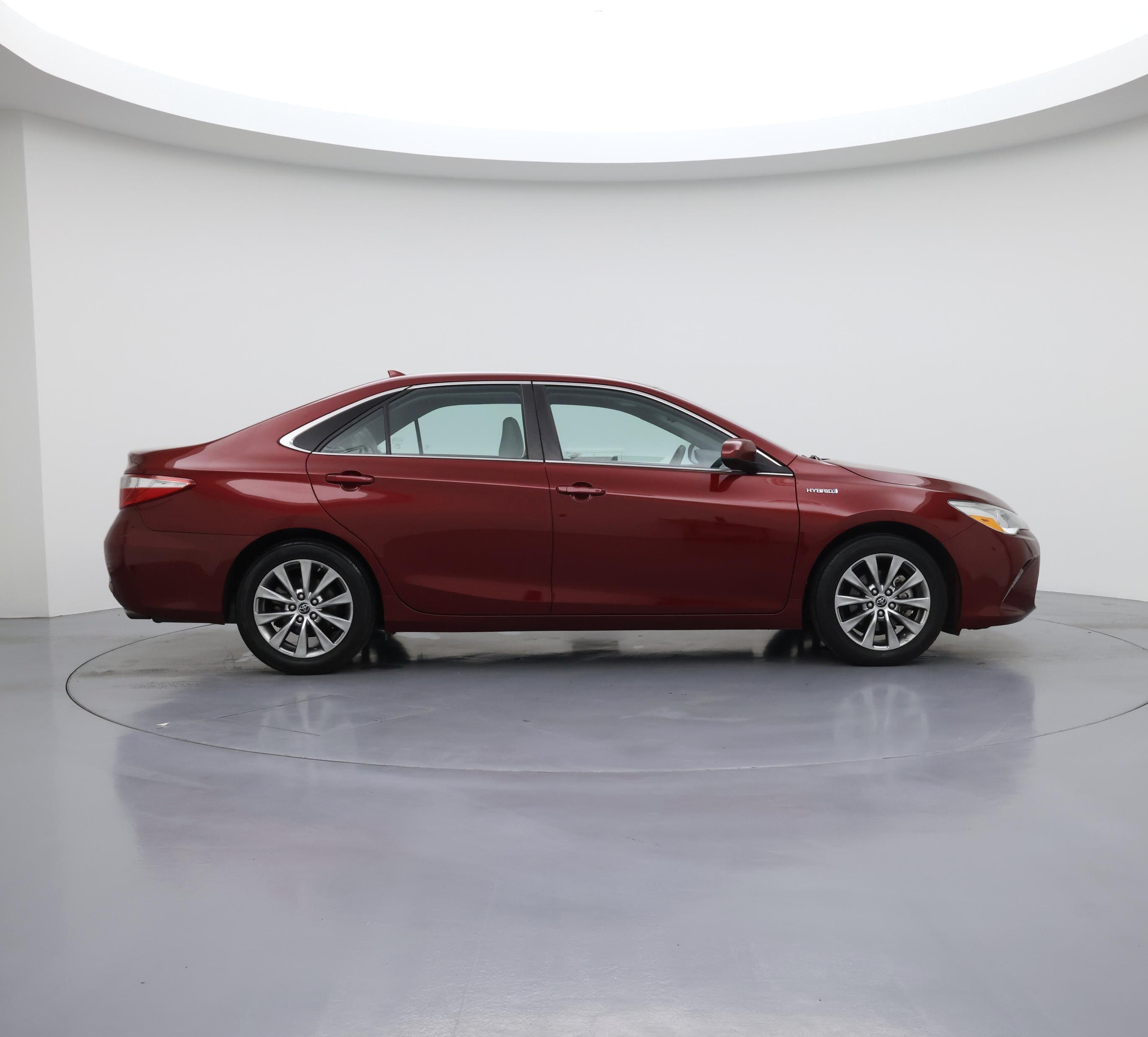 Thumbnail: 2016 Toyota Camry - 7