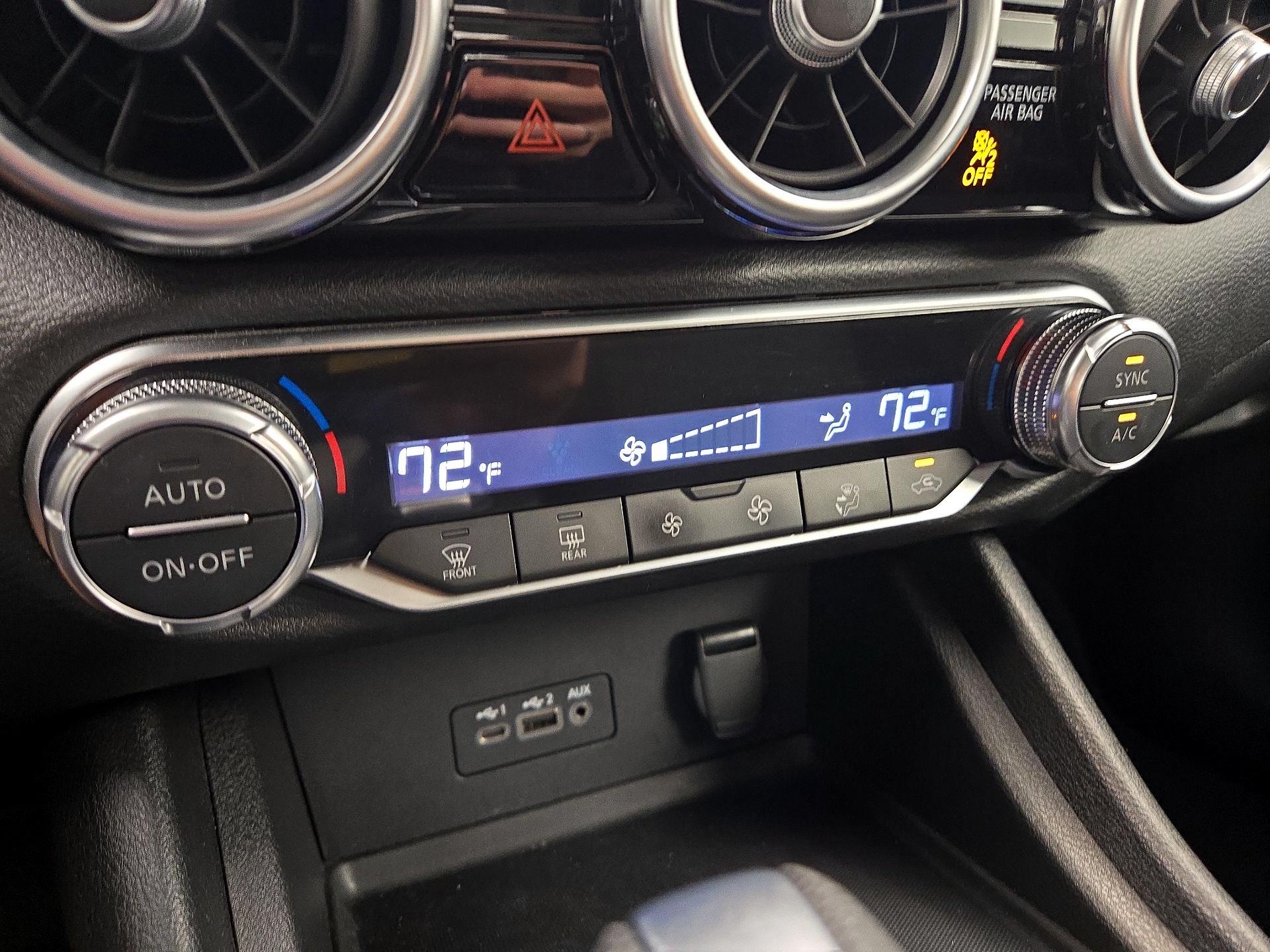 Thumbnail: 2021 Nissan Sentra - 16